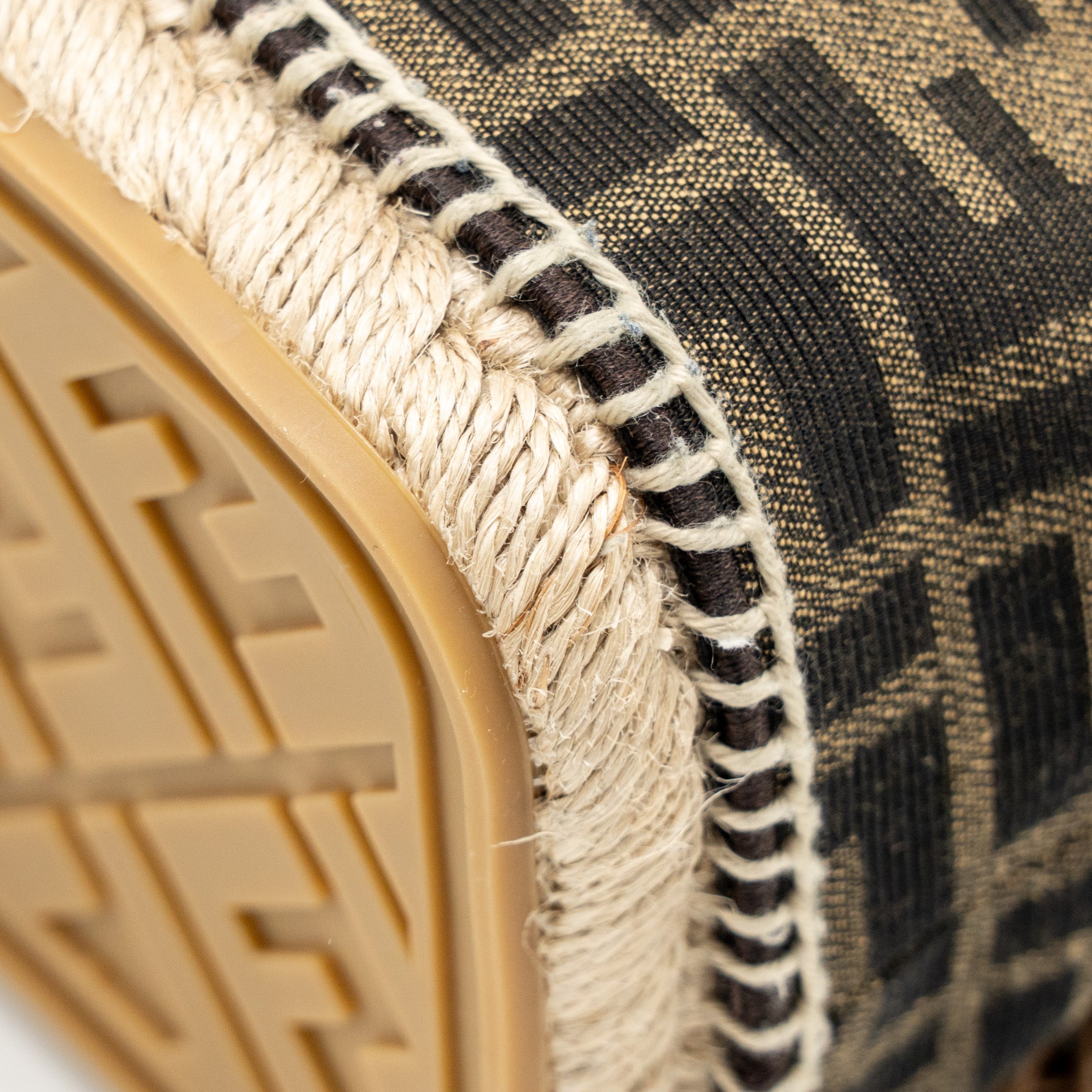 fendi-mini-mon-tresor-bucket-bag-ff-jacquard-raffia-fabric-calfskin-brown-ghw