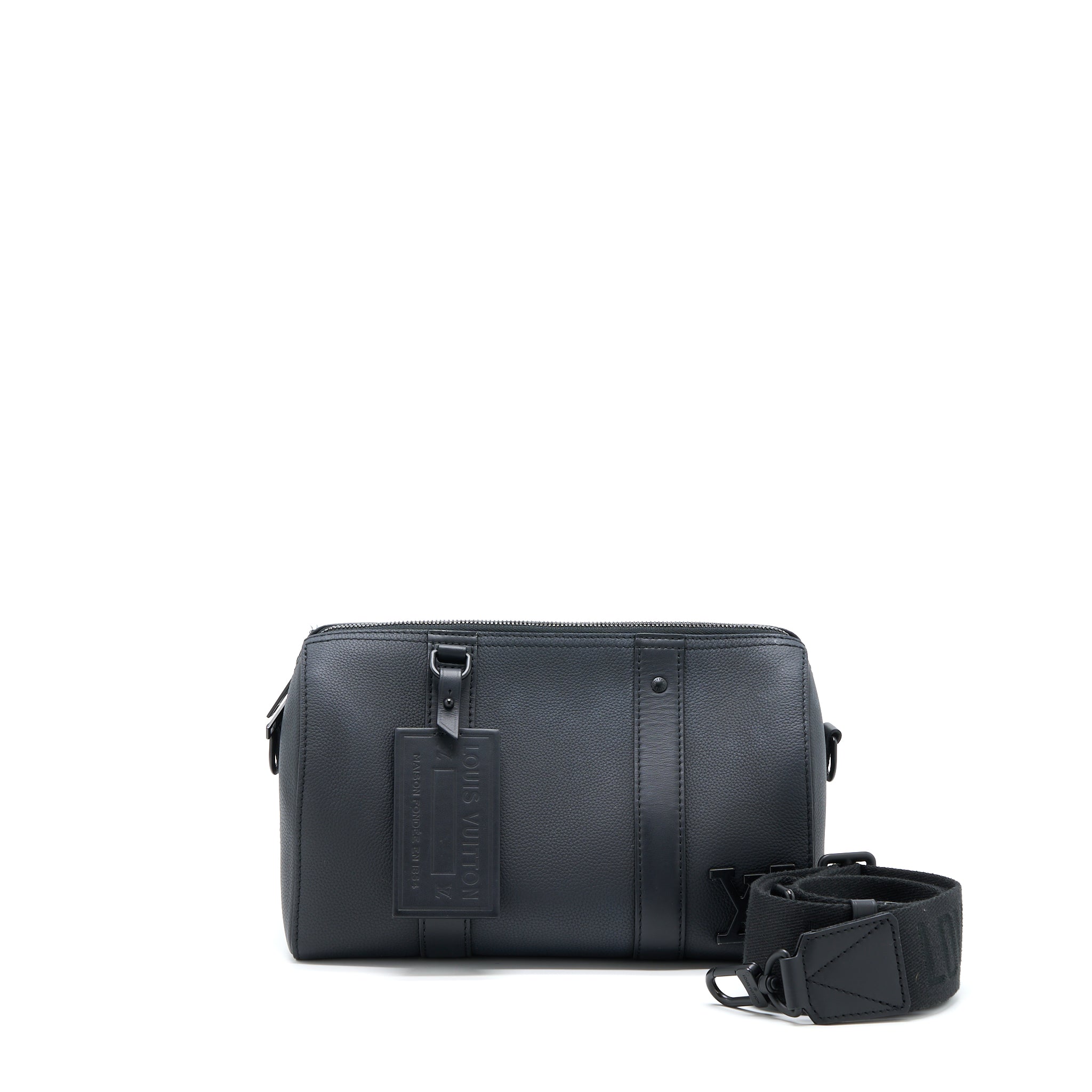 louis-vuitton-city-keepall-grained-calfskin-black-with-black-hardware