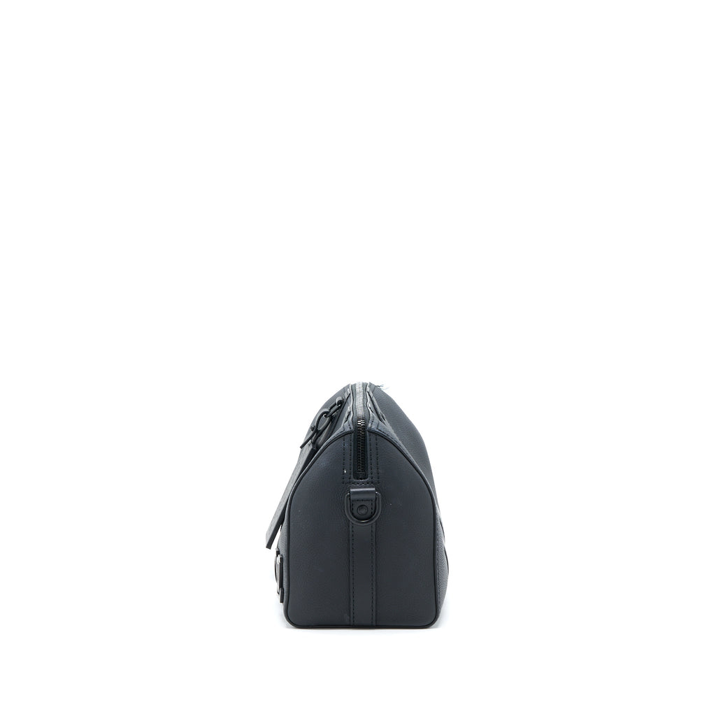 louis-vuitton-city-keepall-grained-calfskin-black-with-black-hardware