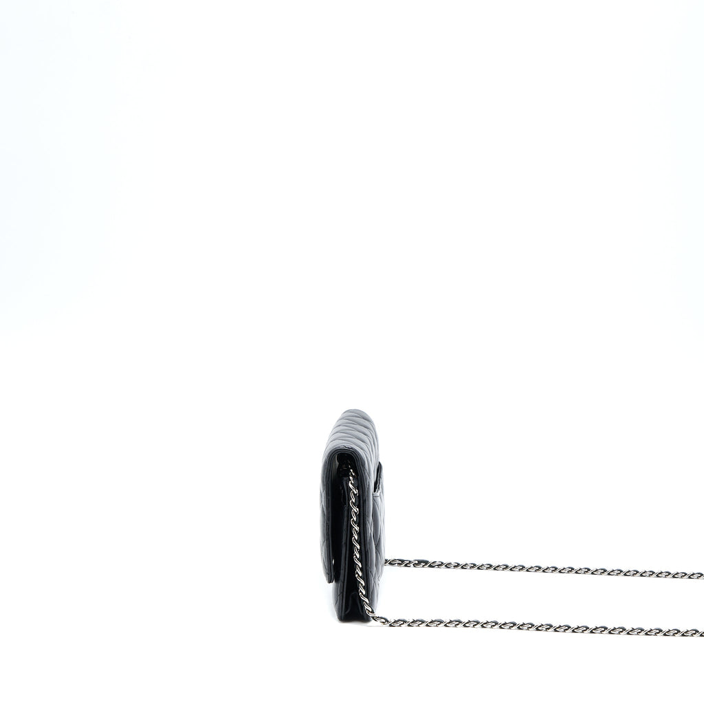chanel-classic-wallet-on-chain-lambskin-black-with-shw