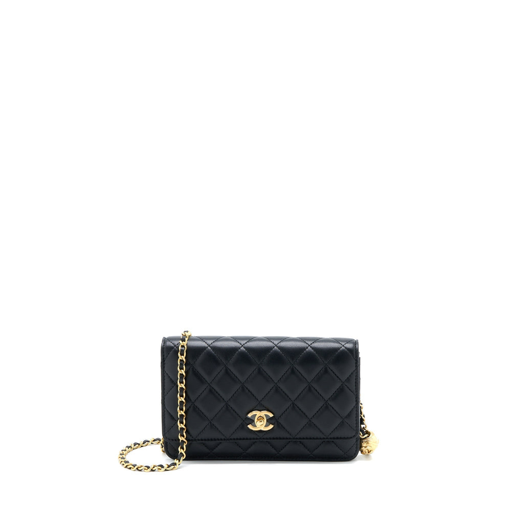 chanel-pearl-crush-wallet-on-chain-lambskin-black-ghw-microchip-3