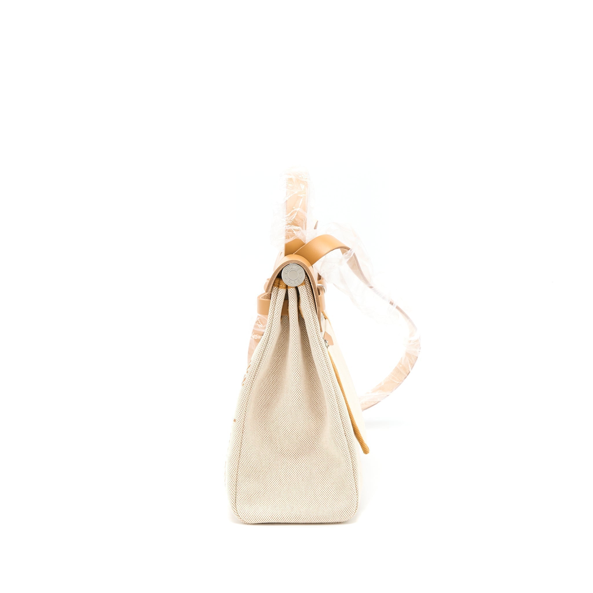hermes-herbag-zip-31-toile-h-en-relief-brides-sable-ecru-beige-nat-sable-stamp-z