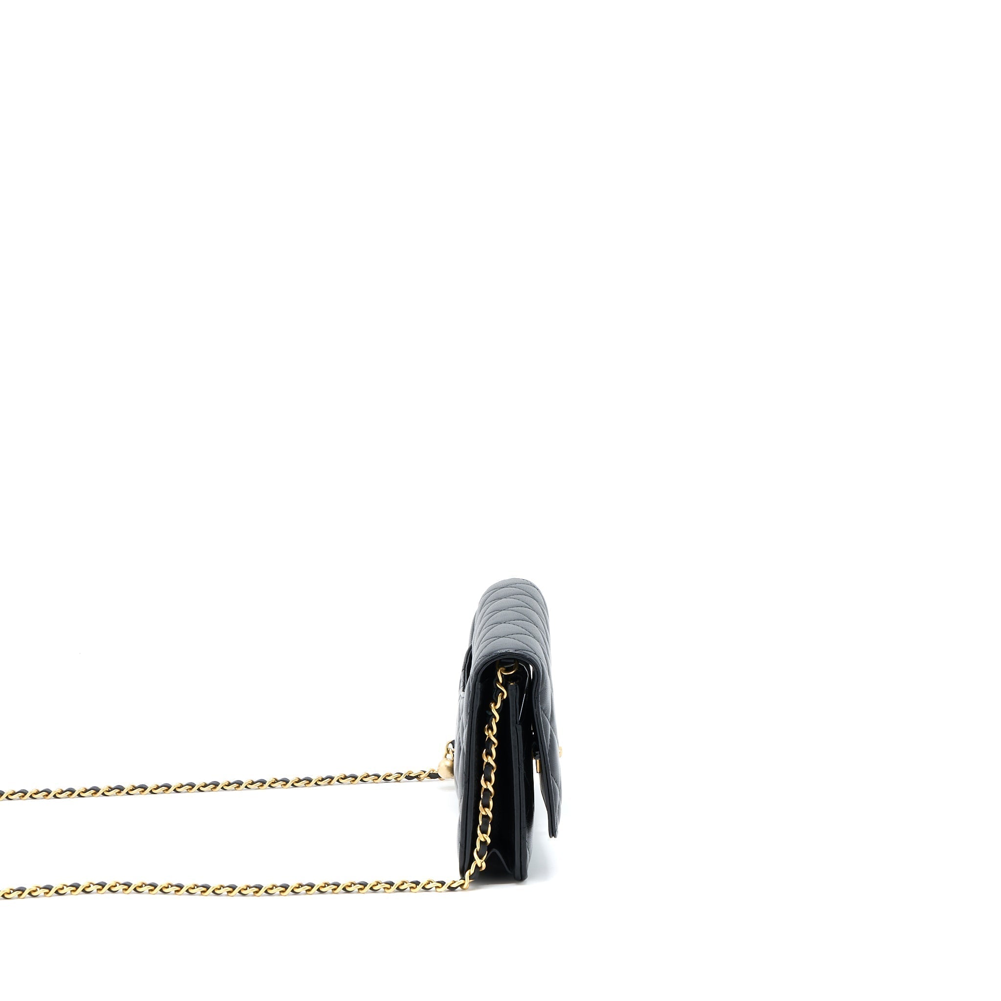 chanel-pearl-crush-wallet-on-chain-lambskin-black-ghw-microchip-3