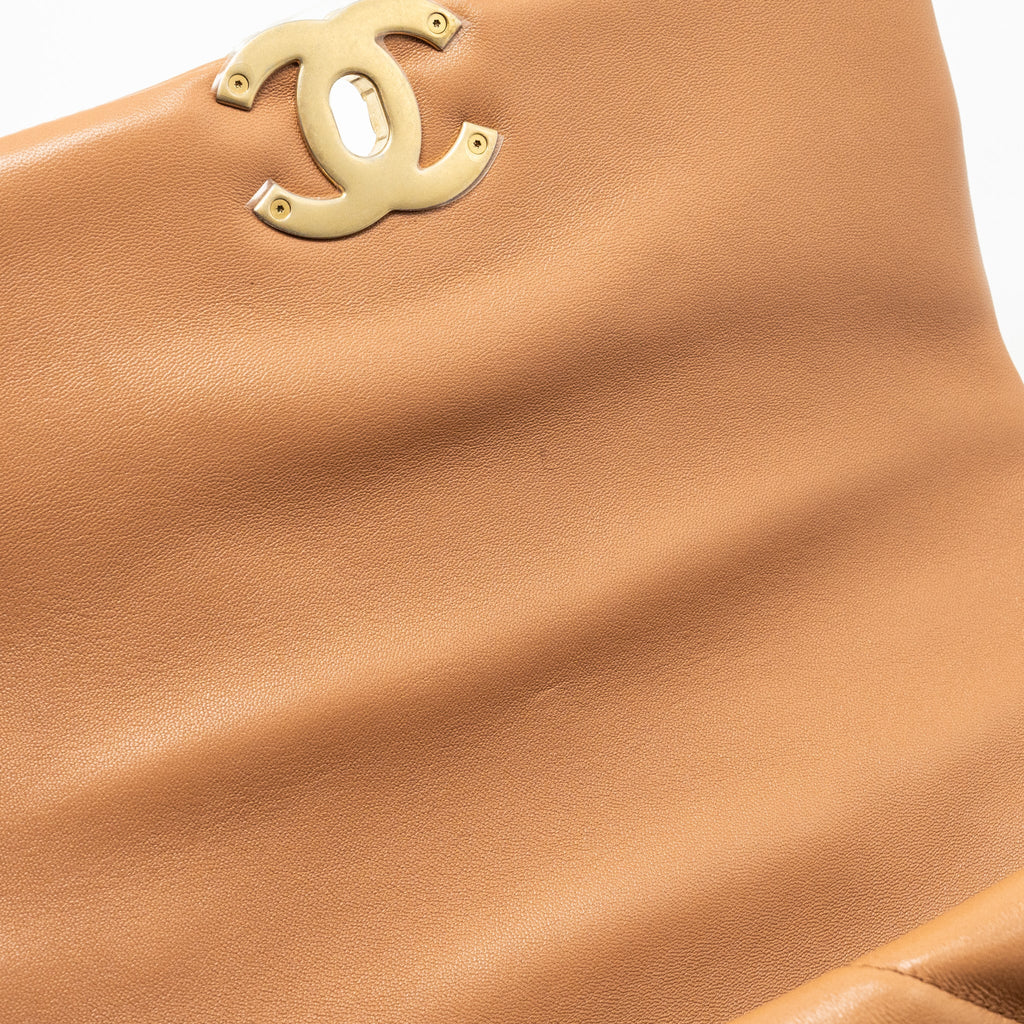 chanel-small-19-bag-lambskin-caramel-multicoloured-hardware-microchip