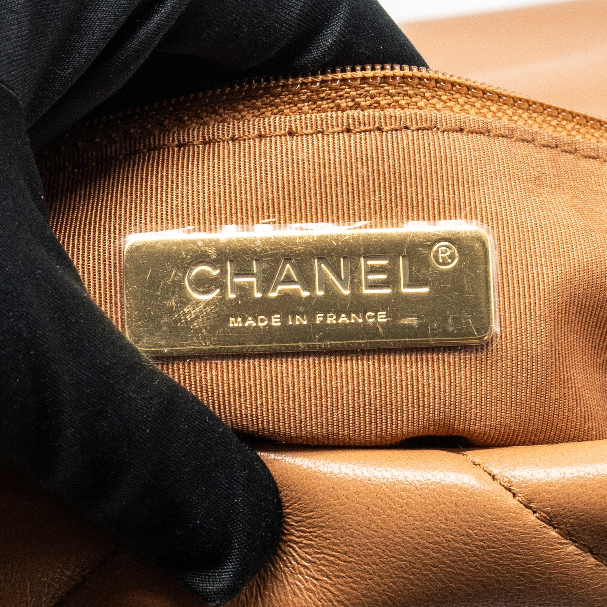 chanel-small-19-bag-lambskin-caramel-multicoloured-hardware-microchip