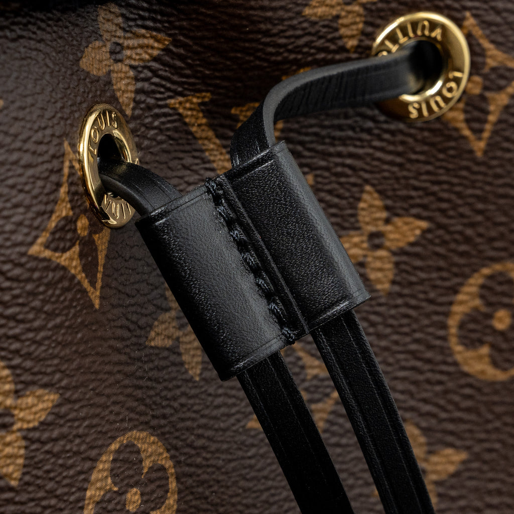 louis-vuitton-neonoe-monogram-canvas-black-ghw-2