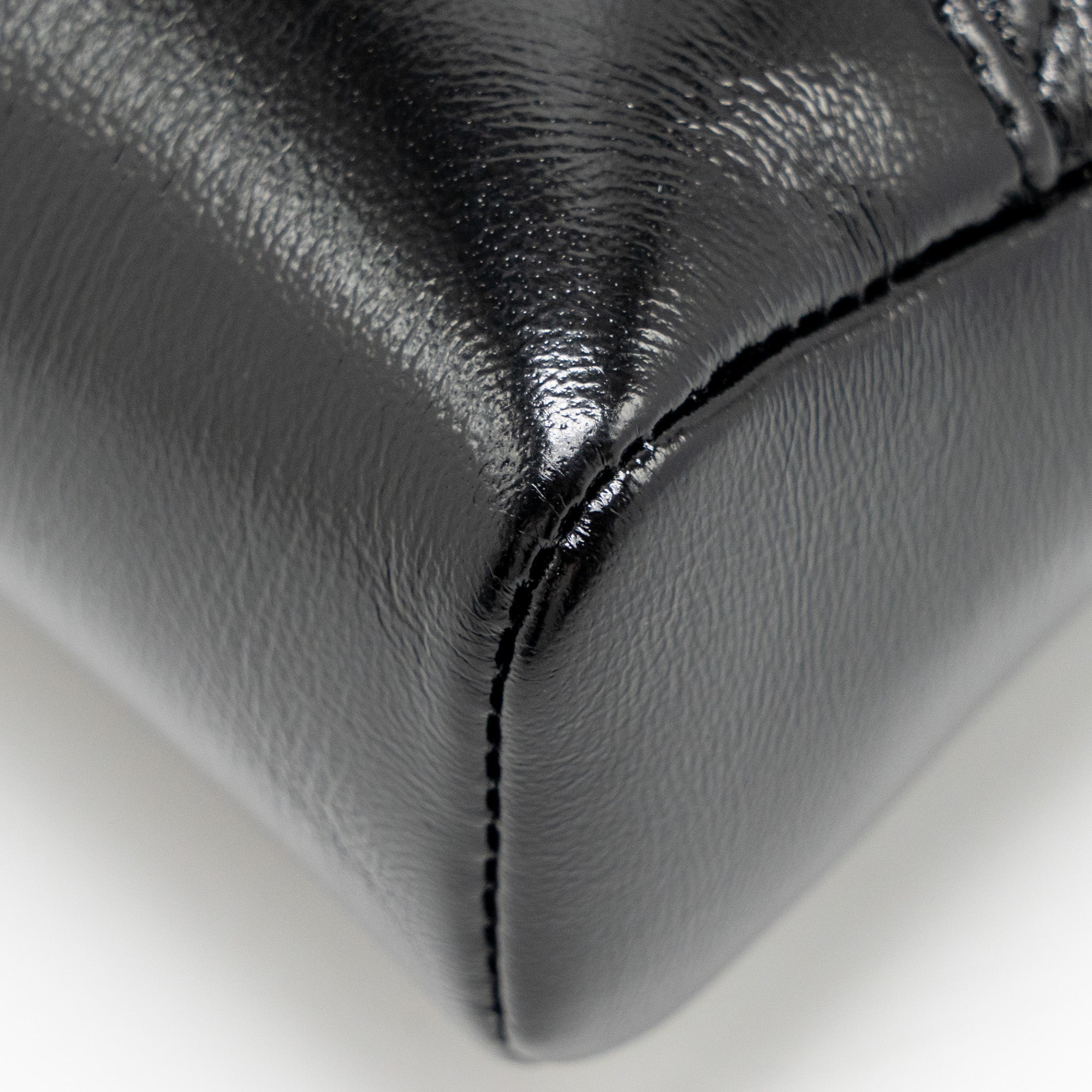 chanel-24s-mini-31-bag-shiny-lambskin-black-lghw-microchip-1