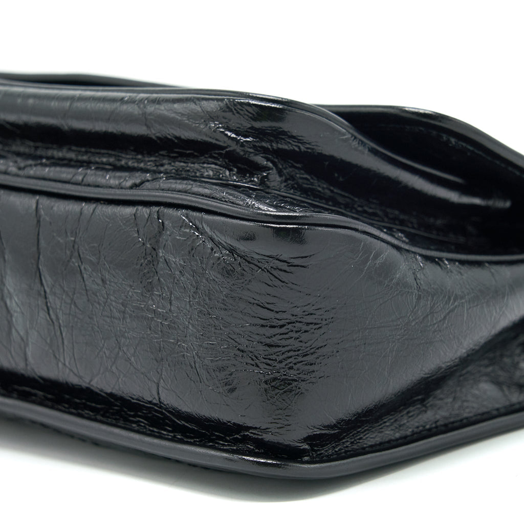 saint-laurent-medium-niki-bag-crinkled-vintage-so-black