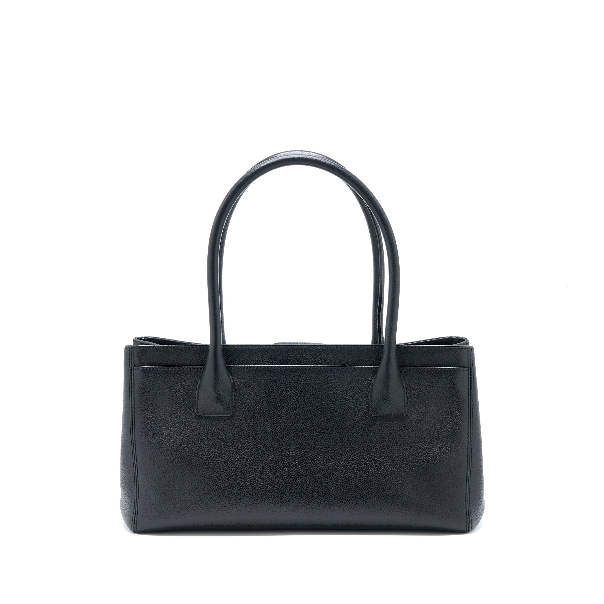 chanel-cerf-tote-bag-grained-calfskin-black-shw