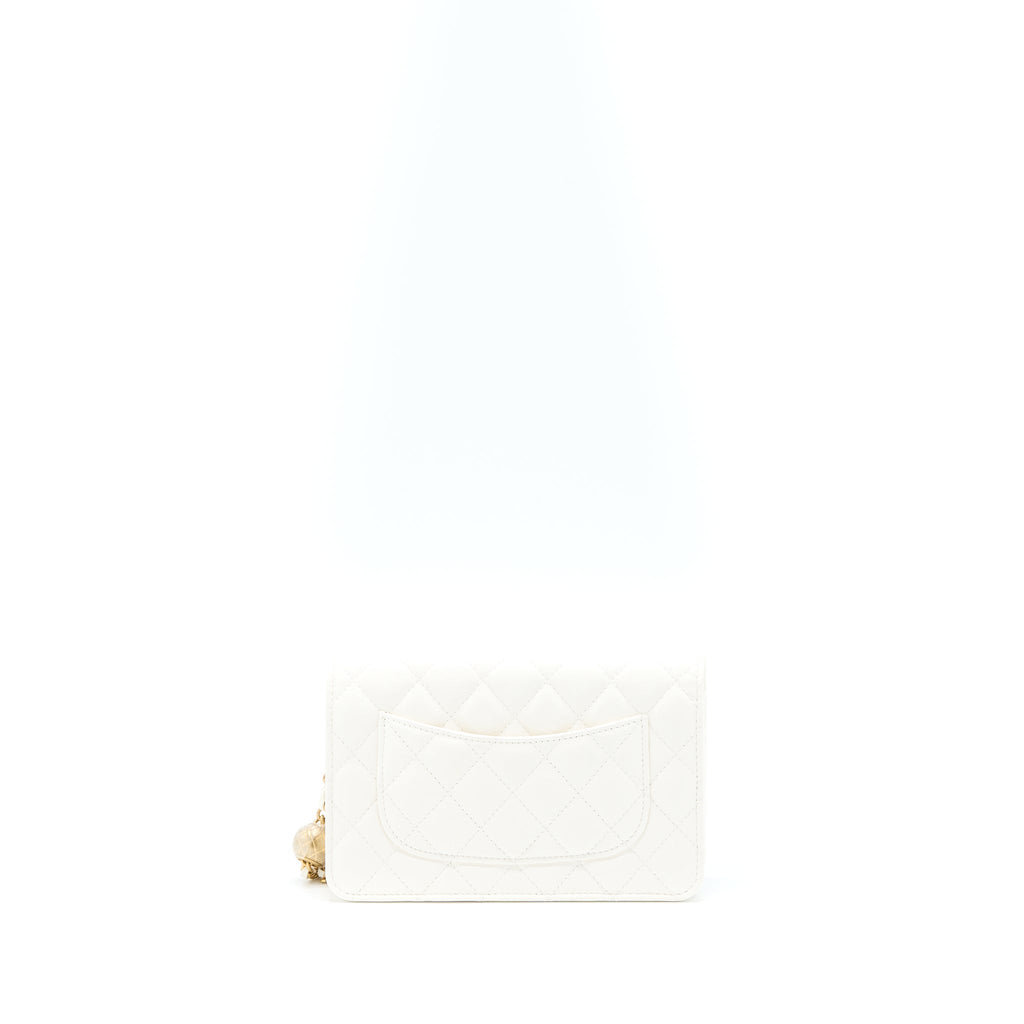 chanel-limited-wallet-on-chain-calfskin-black-ghw