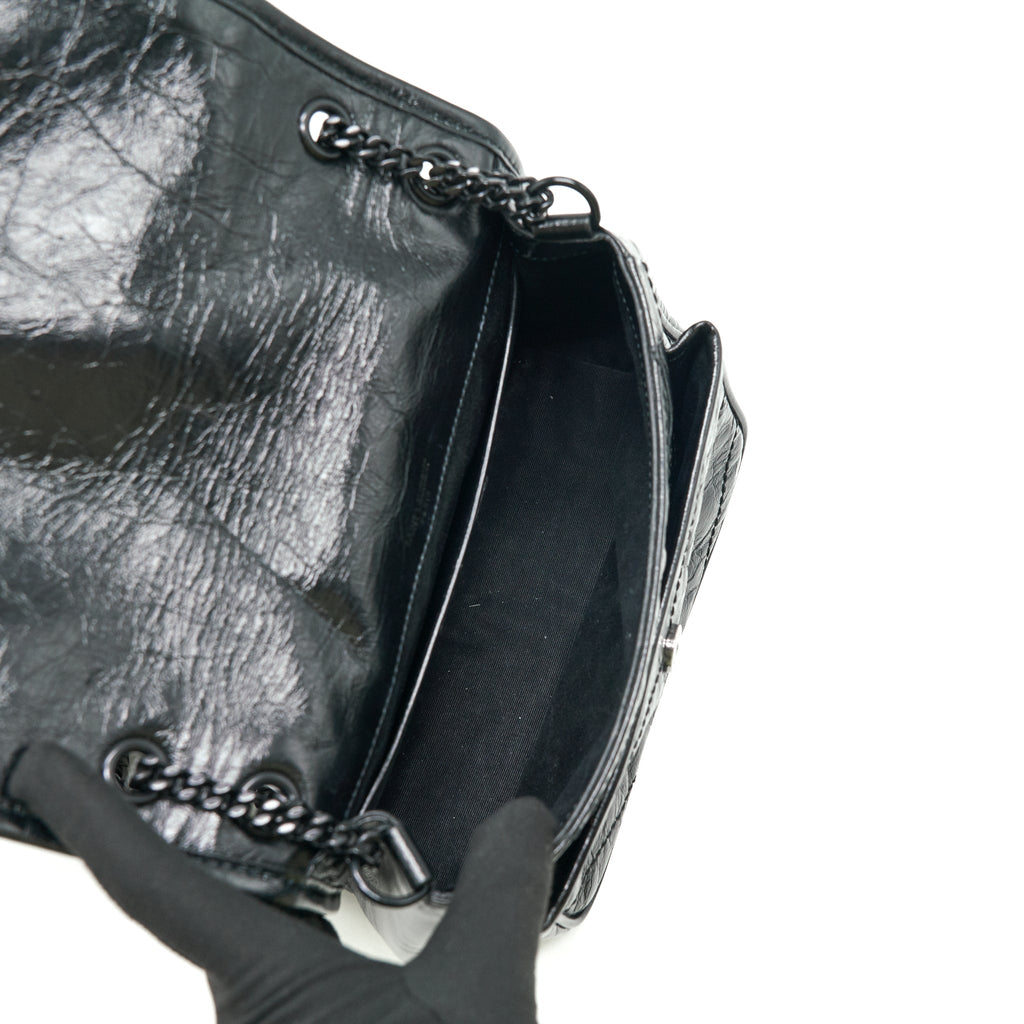 saint-laurent-medium-niki-bag-crinkled-vintage-so-black