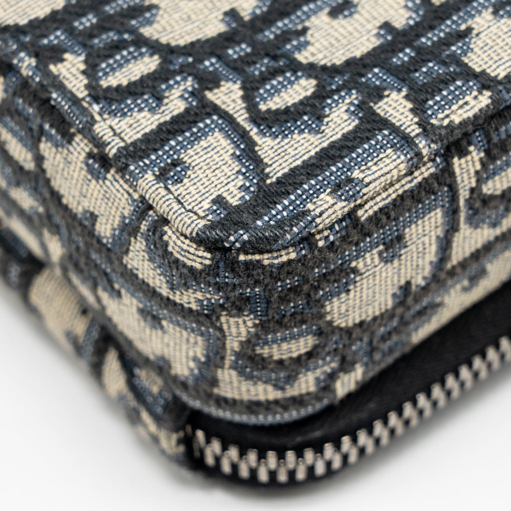 dior-wallet-on-strap-oblique-jacquard-canvas-leather-blue-shw