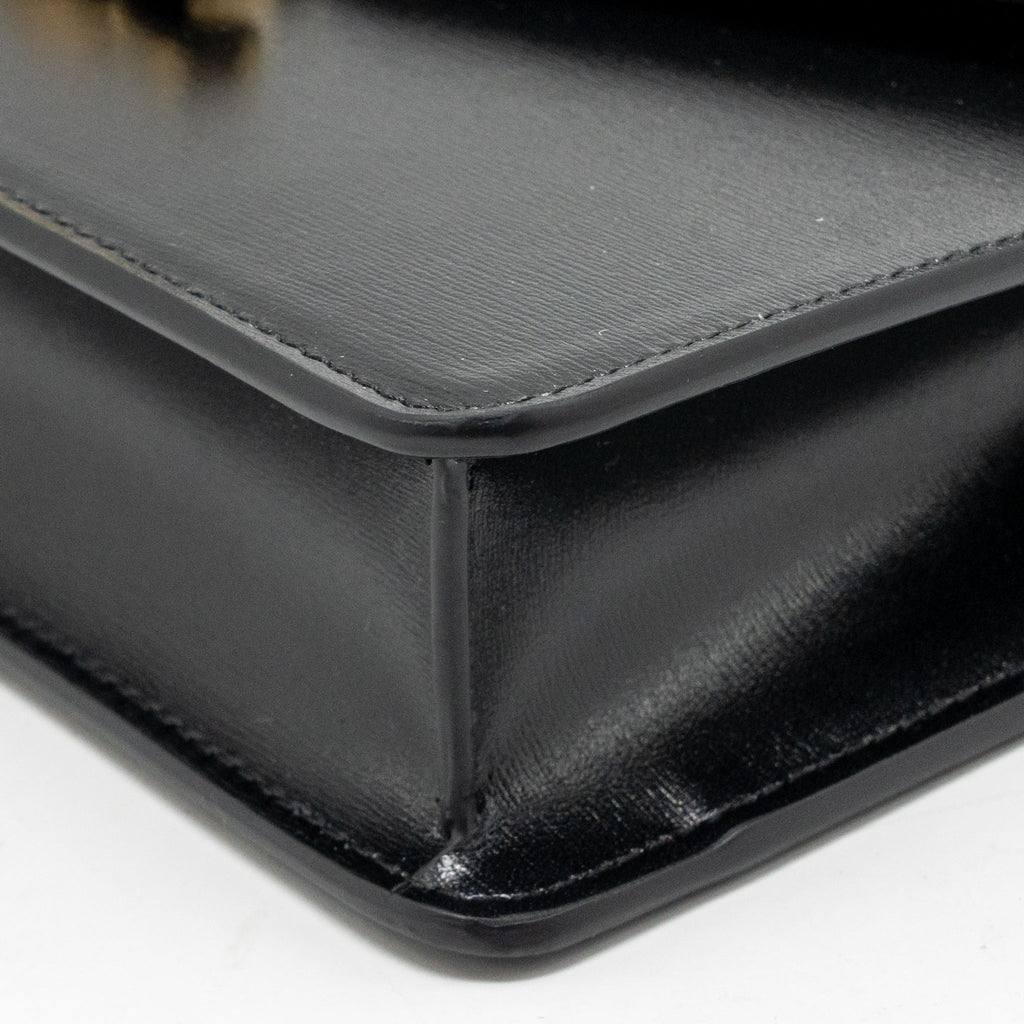 celine-wallet-on-chain-margo-calfskin-black-ghw