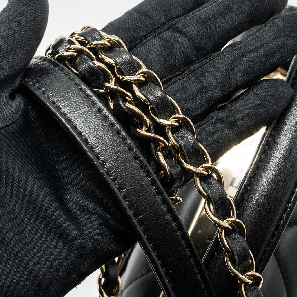 chanel-small-trendy-cc-flap-bag-lambskin-black-lghwmicrochip