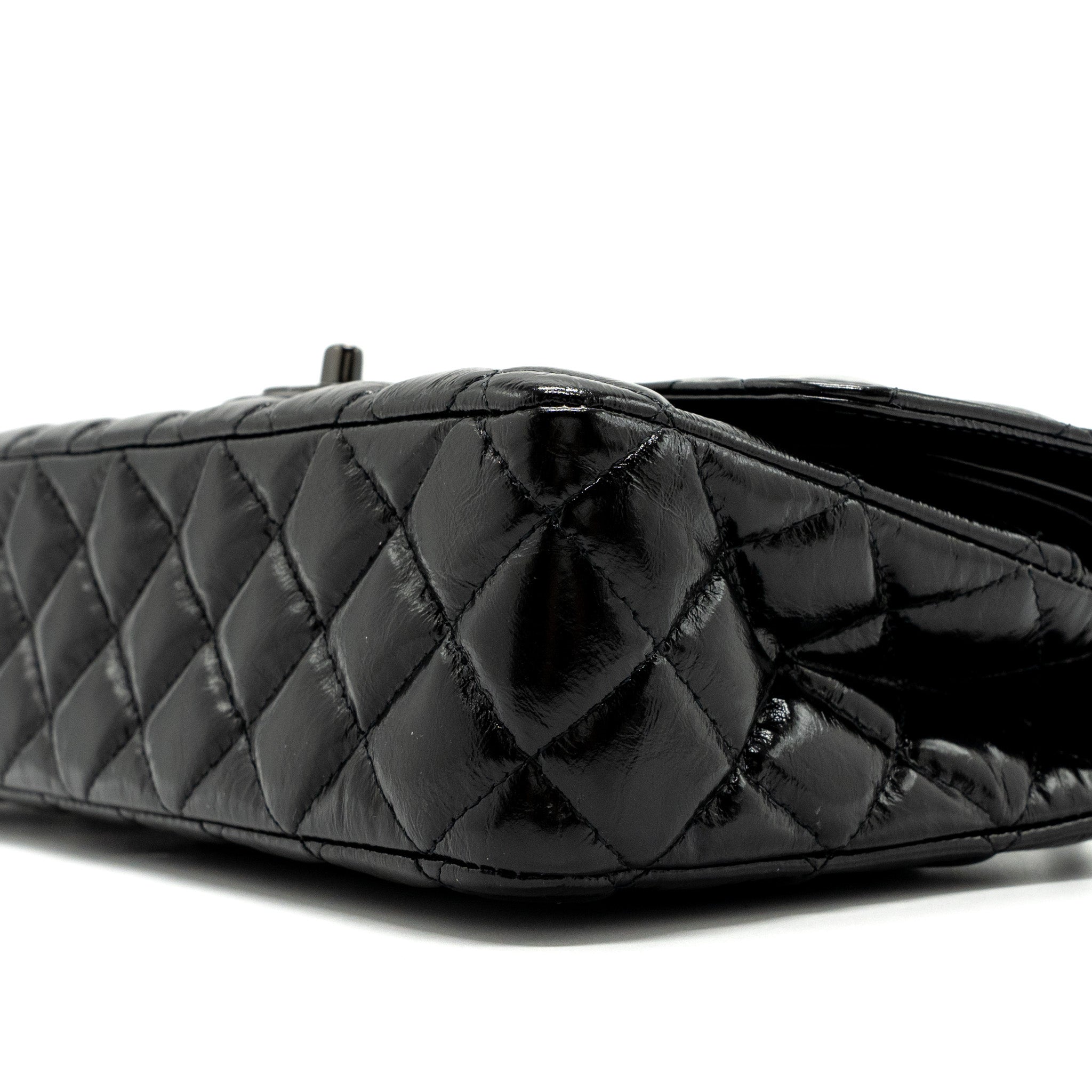 chanel-medium-classic-double-flap-bag-patent-so-black