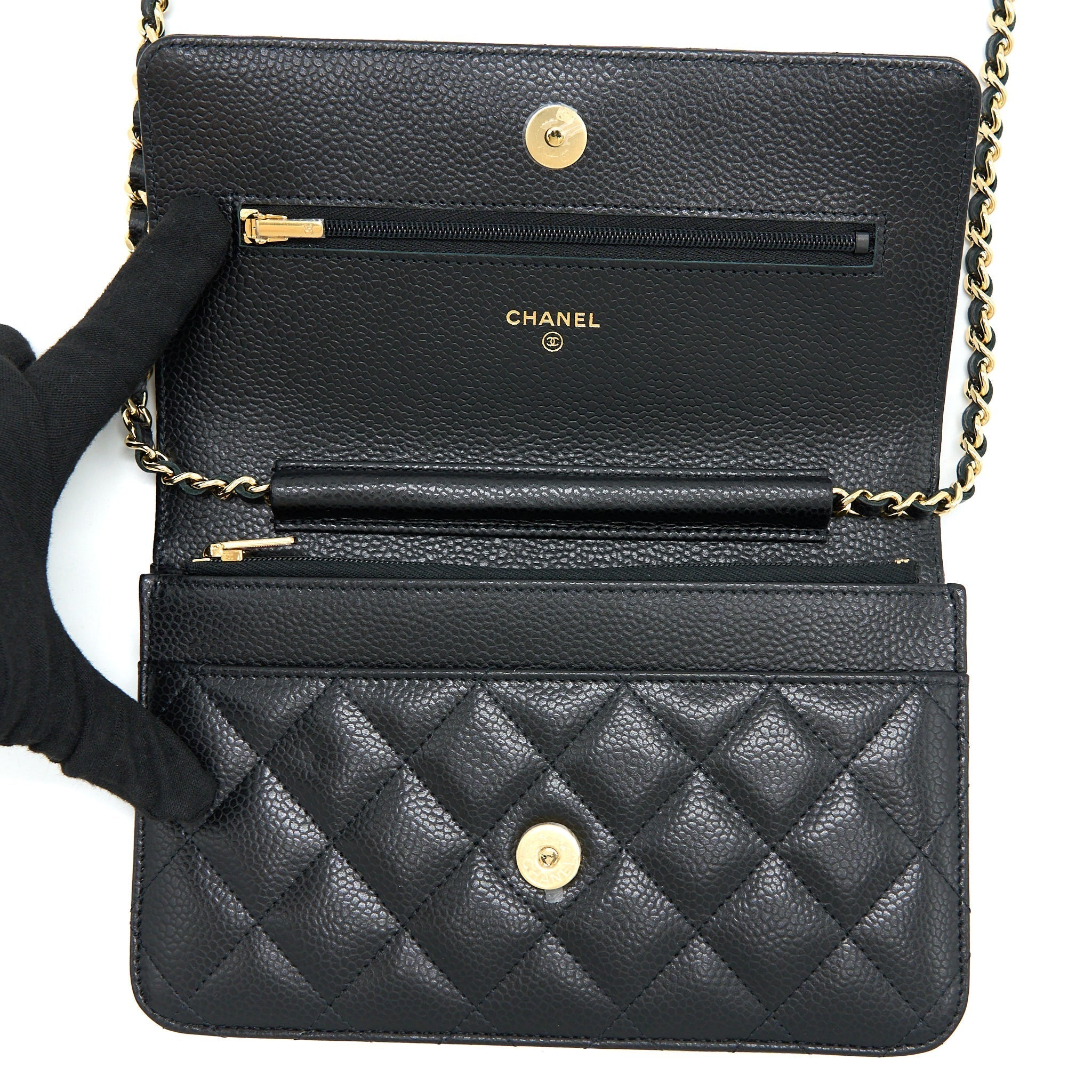 chanel-classic-wallet-on-chain-caviar-black-ghw-microchip-19