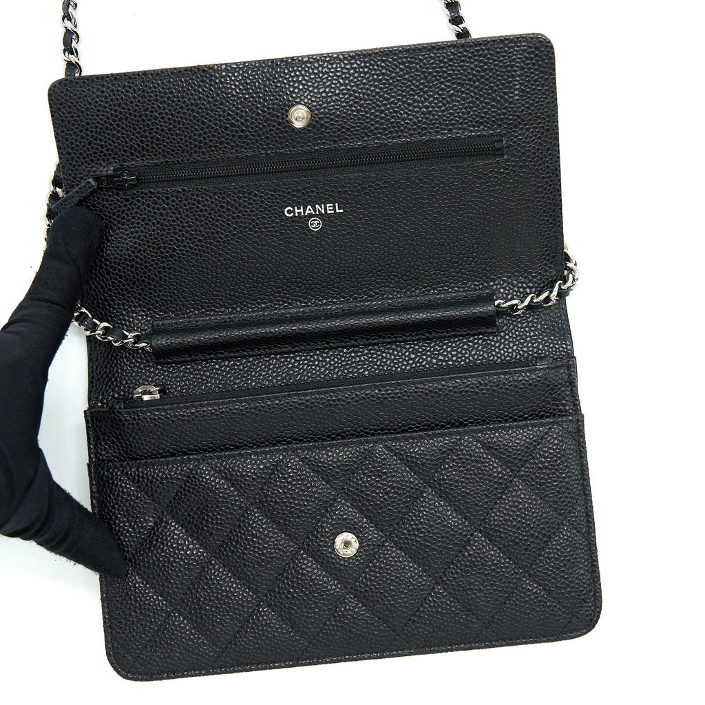 chanel-classic-wallet-on-chain-caviar-black-shw-3