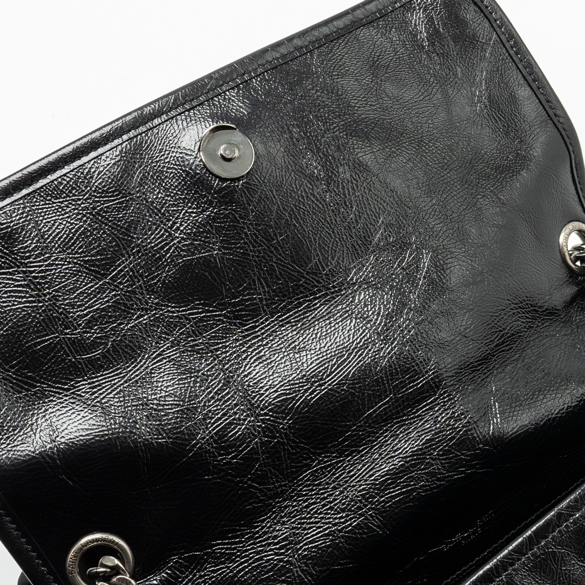 saint-laurent-ysl-medium-niki-calfskin-black-shw-1