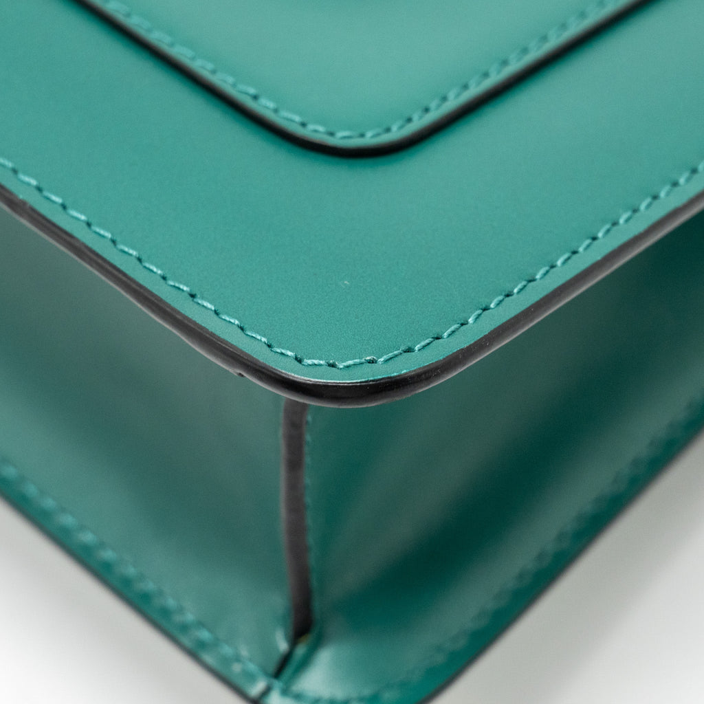 bvlgari-serpenti-forever-bag-calfskin-green-lghw