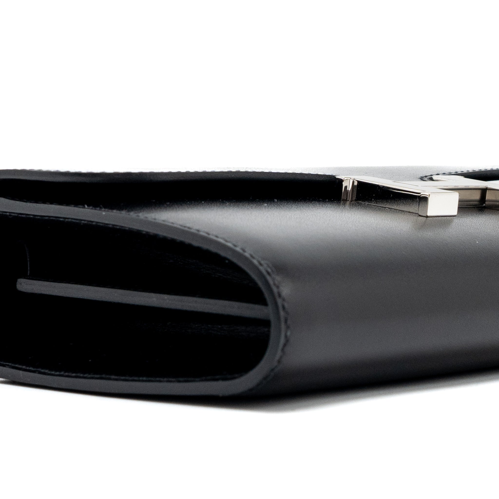 hermes-constance-to-go-box-black-shw-stamp-b-1