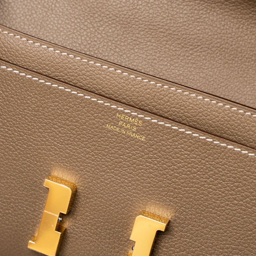 hermes-classic-constance-to-go-evercolor-etoupe-ghw-stamp-b