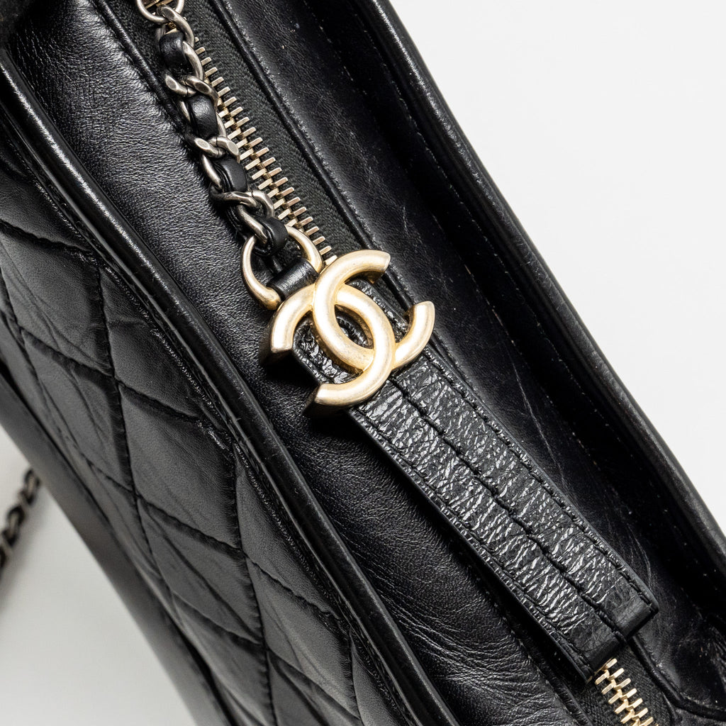 chanel-small-gabrielle-hobo-bag-calfskin-black-multicolour-hardware-4