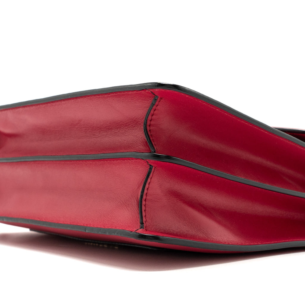 bvlgari-top-handle-serpenti-flap-bag-calfskin-dark-pink-lghw