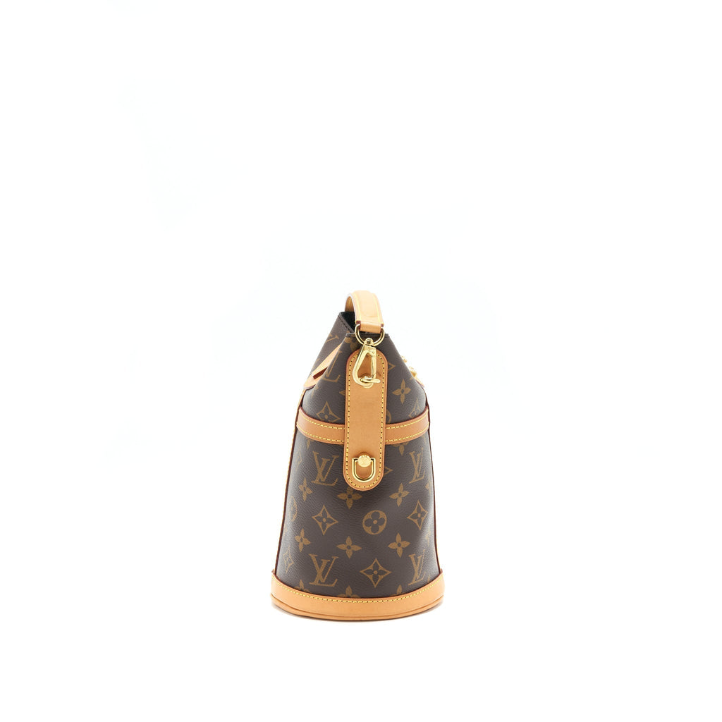 louis-vuitton-duffle-bag-monogram-canvas