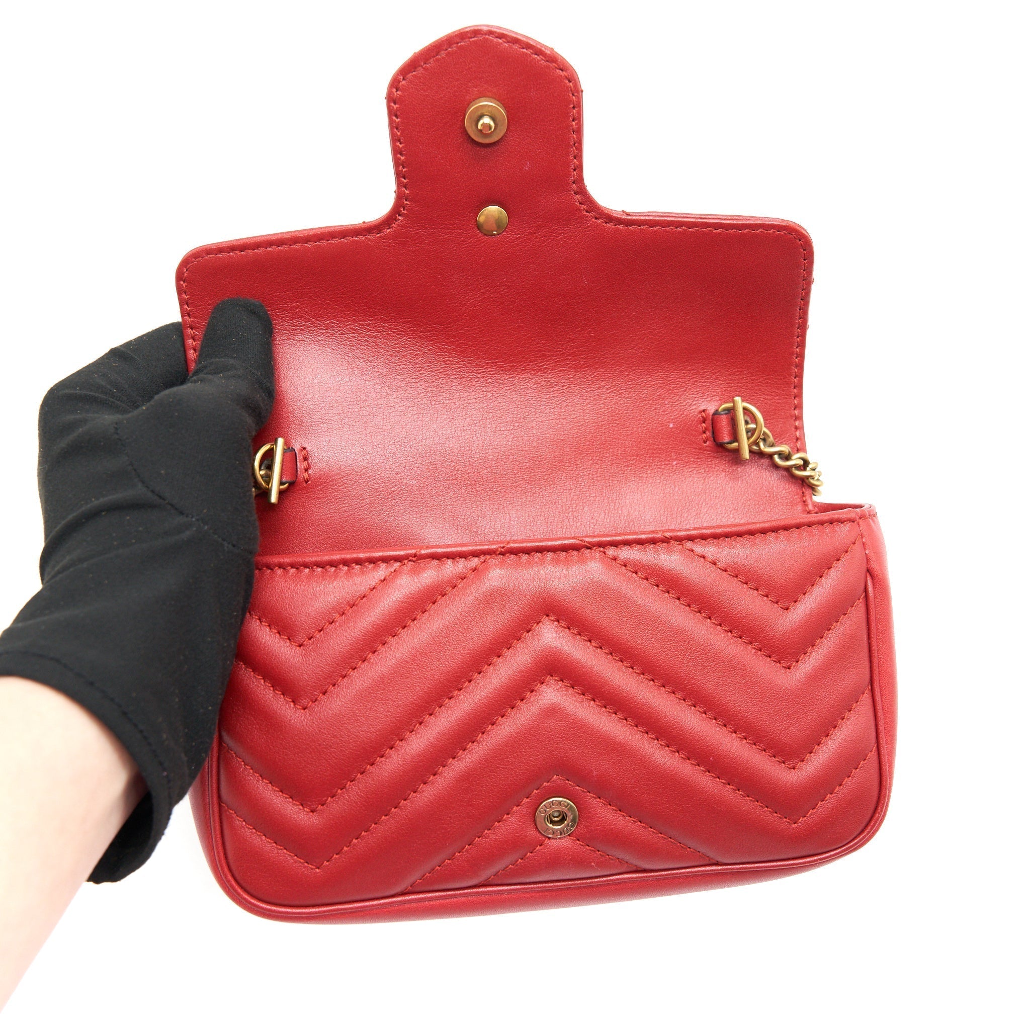 gucci-gg-marmont-super-mini-leather-bag-red
