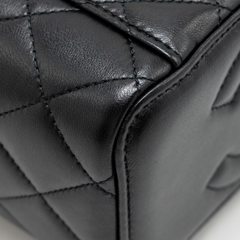 chanel-top-handle-long-vanity-lambskin-black-ghwmicrochip