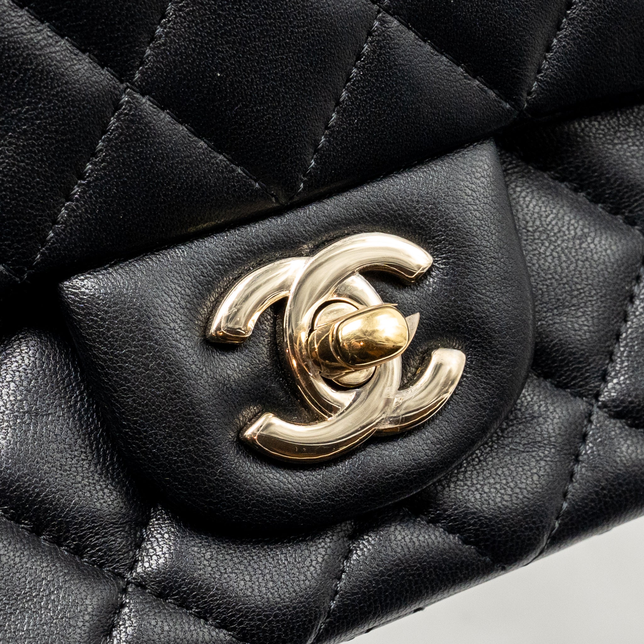 chanel-coco-charms-mini-rectangular-flap-bag-lambskin-black-lghw
