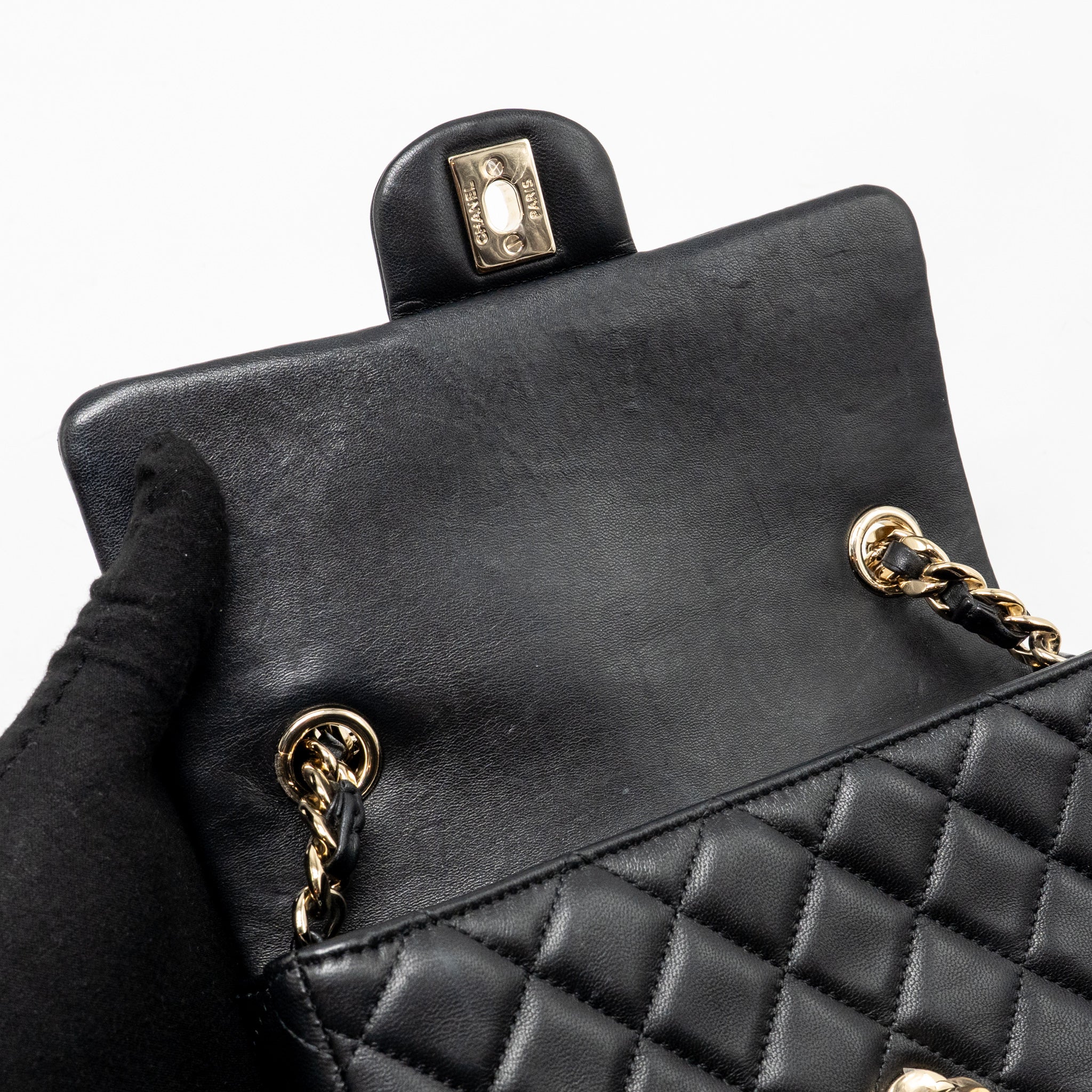 chanel-coco-charms-mini-rectangular-flap-bag-lambskin-black-lghw