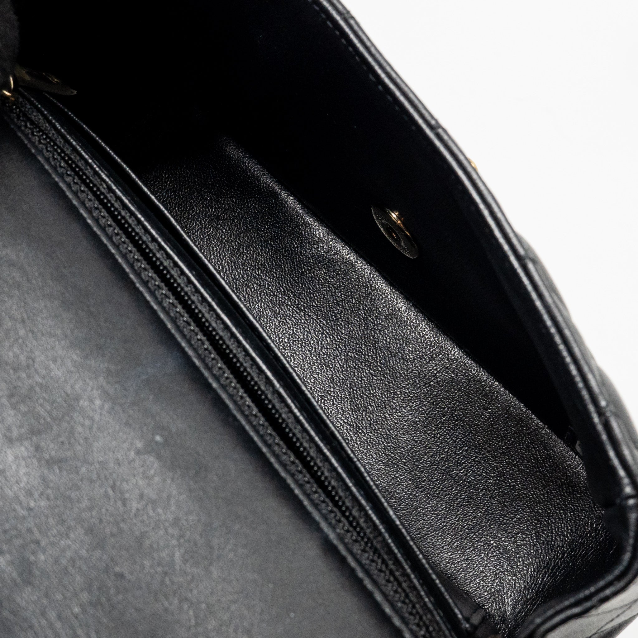 chanel-coco-charms-mini-rectangular-flap-bag-lambskin-black-lghw