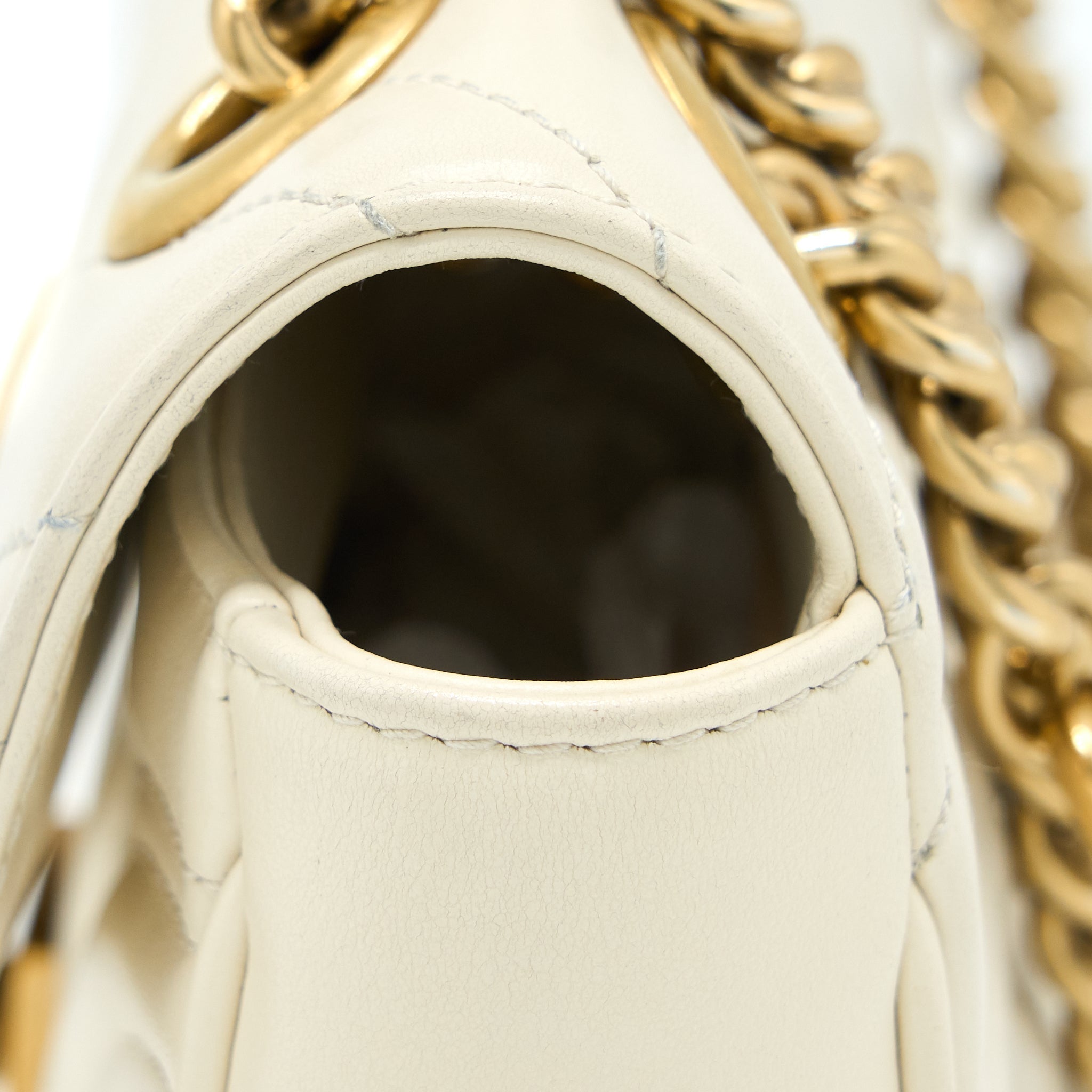 gucci-mini-marmont-calfskin-white-ghw