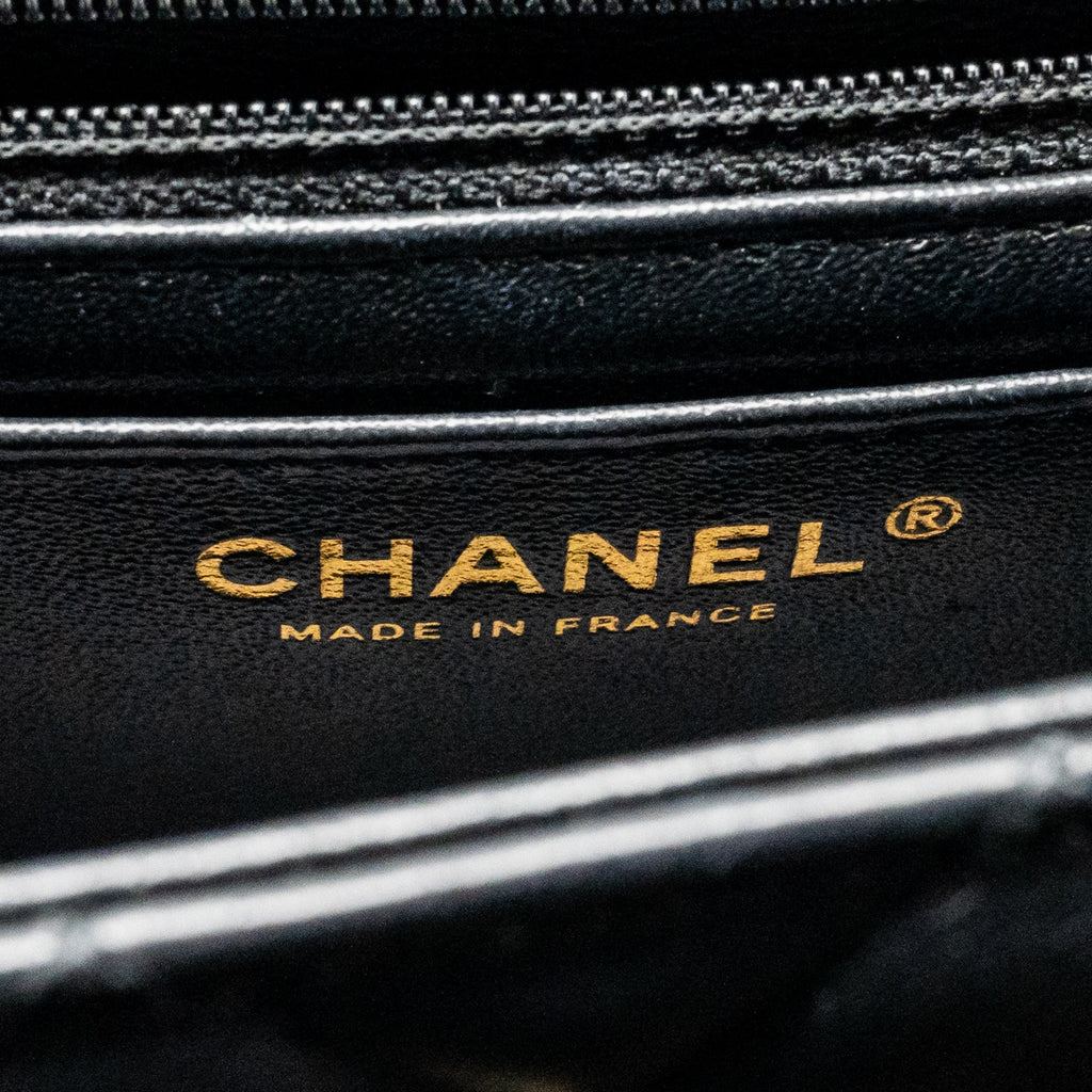 chanel-coco-charms-mini-rectangular-flap-bag-lambskin-black-lghw