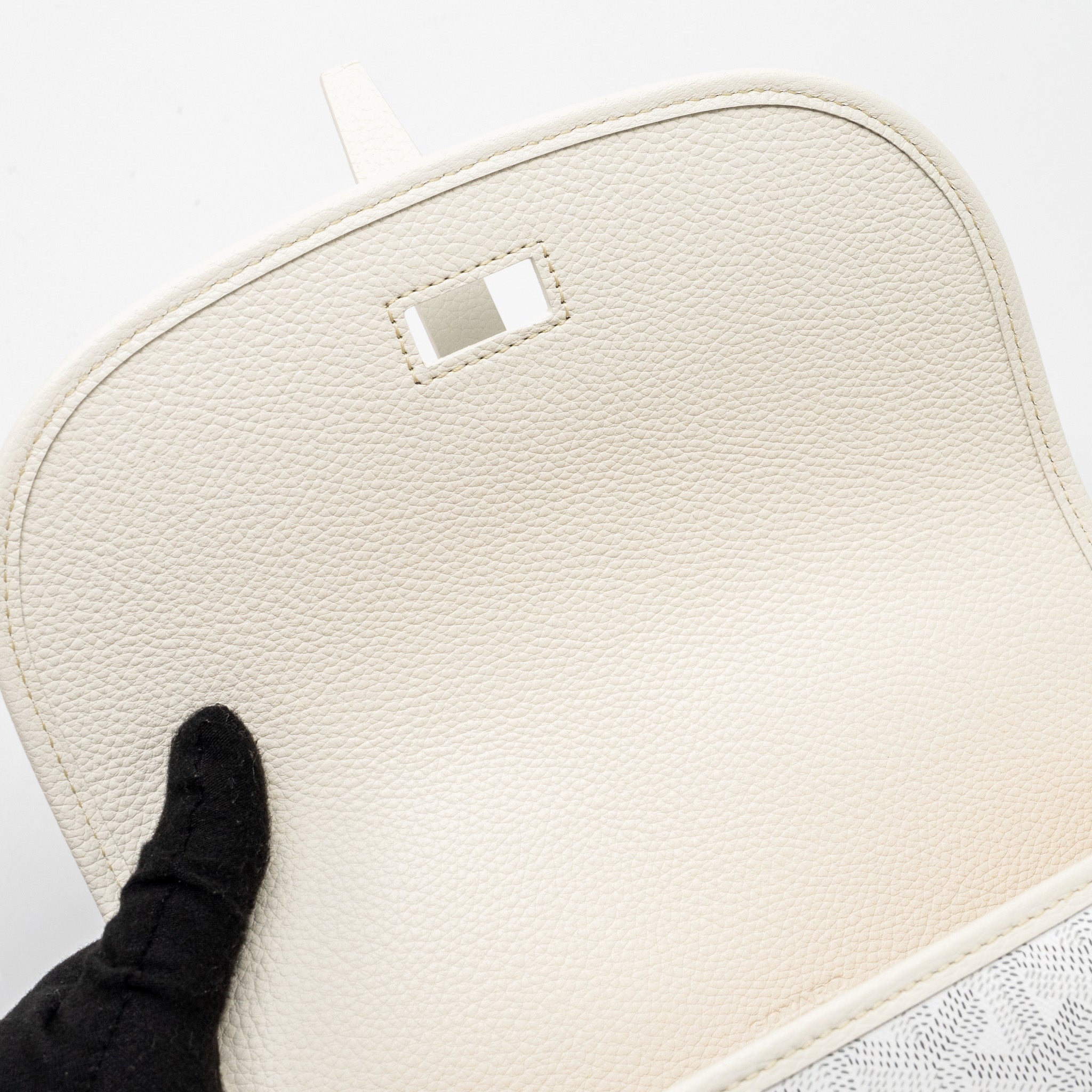 goyard-belvedere-pm-messanger-bag-goyardline-canvas-white-shw-copy