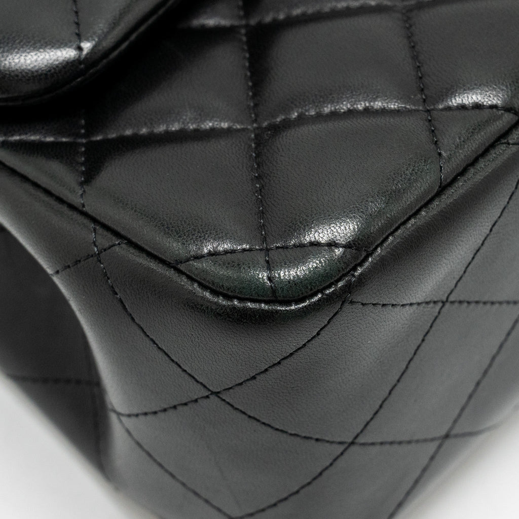 chanel-jumbo-classic-double-flap-bag-lambskin-black-ghw-2