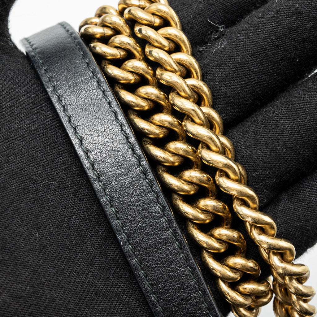 gucci-medium-gg-marmont-bag-calfskin-black-ghw