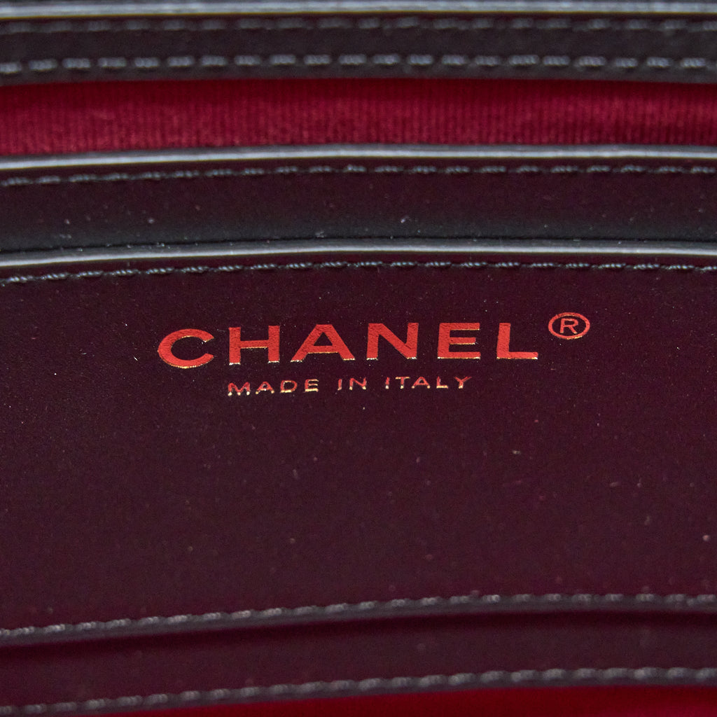 chanel-23p-mini-flap-backpack-caviar-black-lghw-microchip