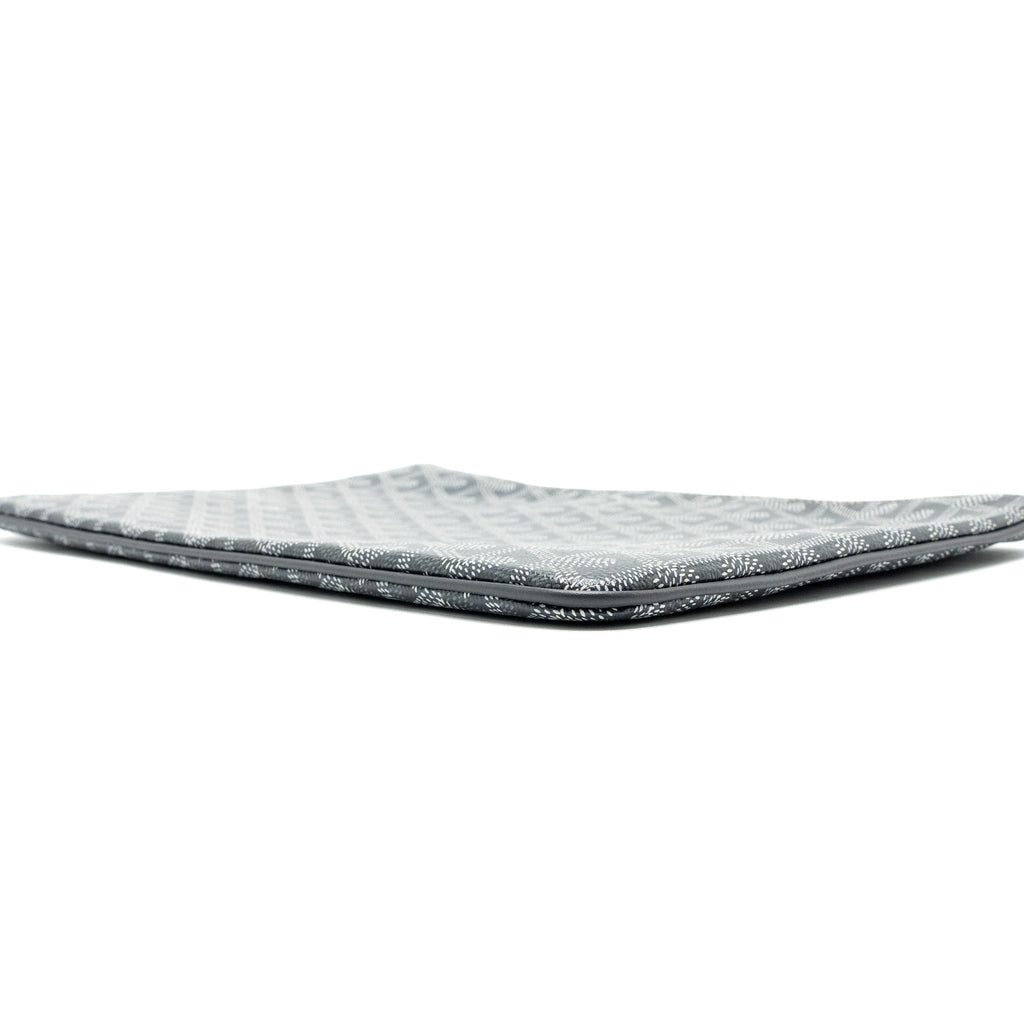 goyard-senat-mm-pouch-goyardline-canvas-grey-shw
