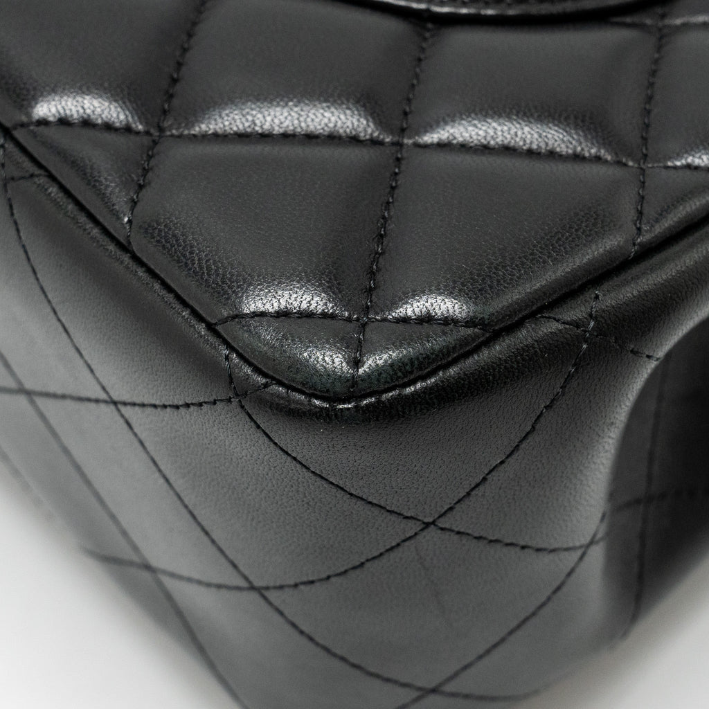 chanel-jumbo-classic-double-flap-bag-lambskin-black-ghw-2