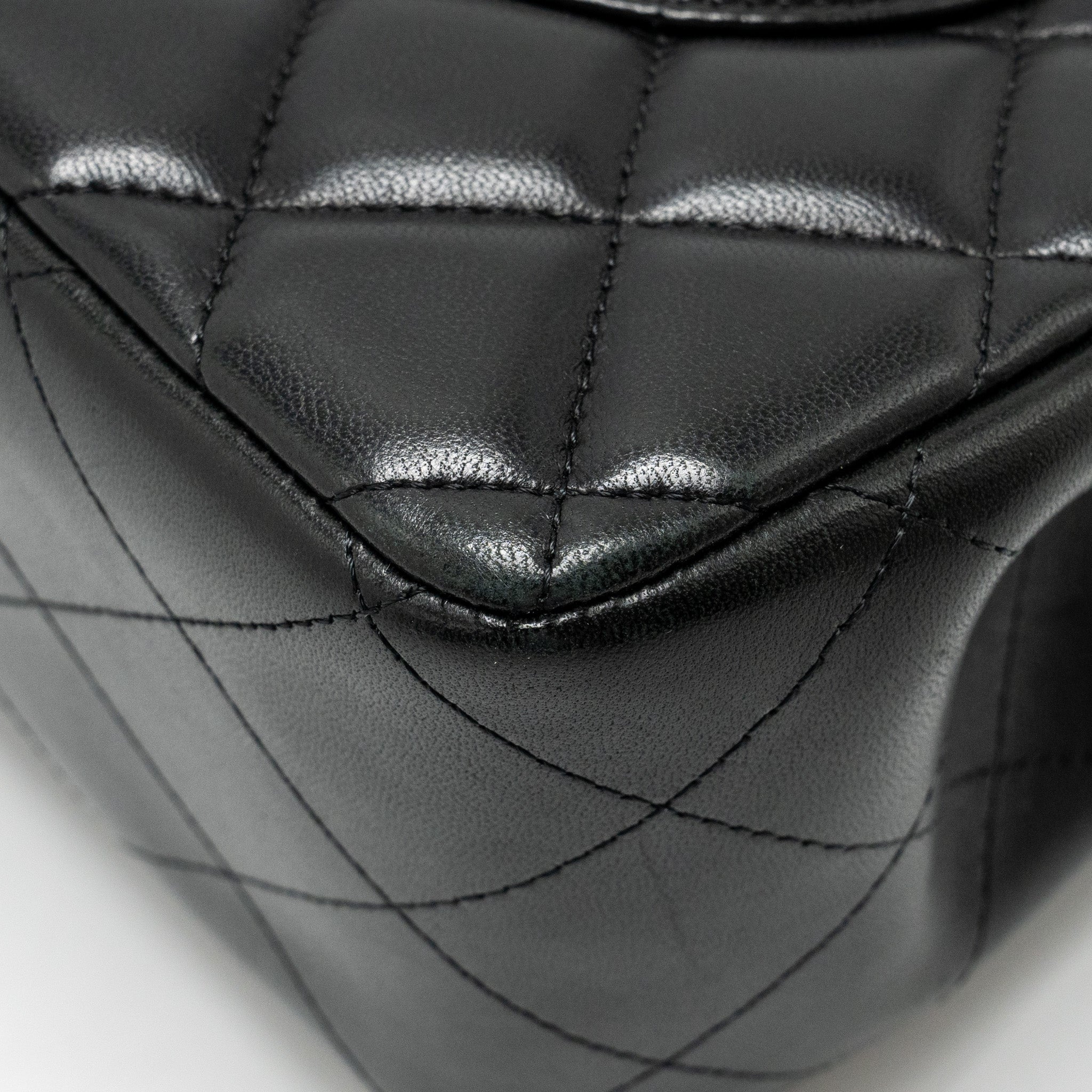 chanel-jumbo-classic-double-flap-bag-lambskin-black-ghw-2