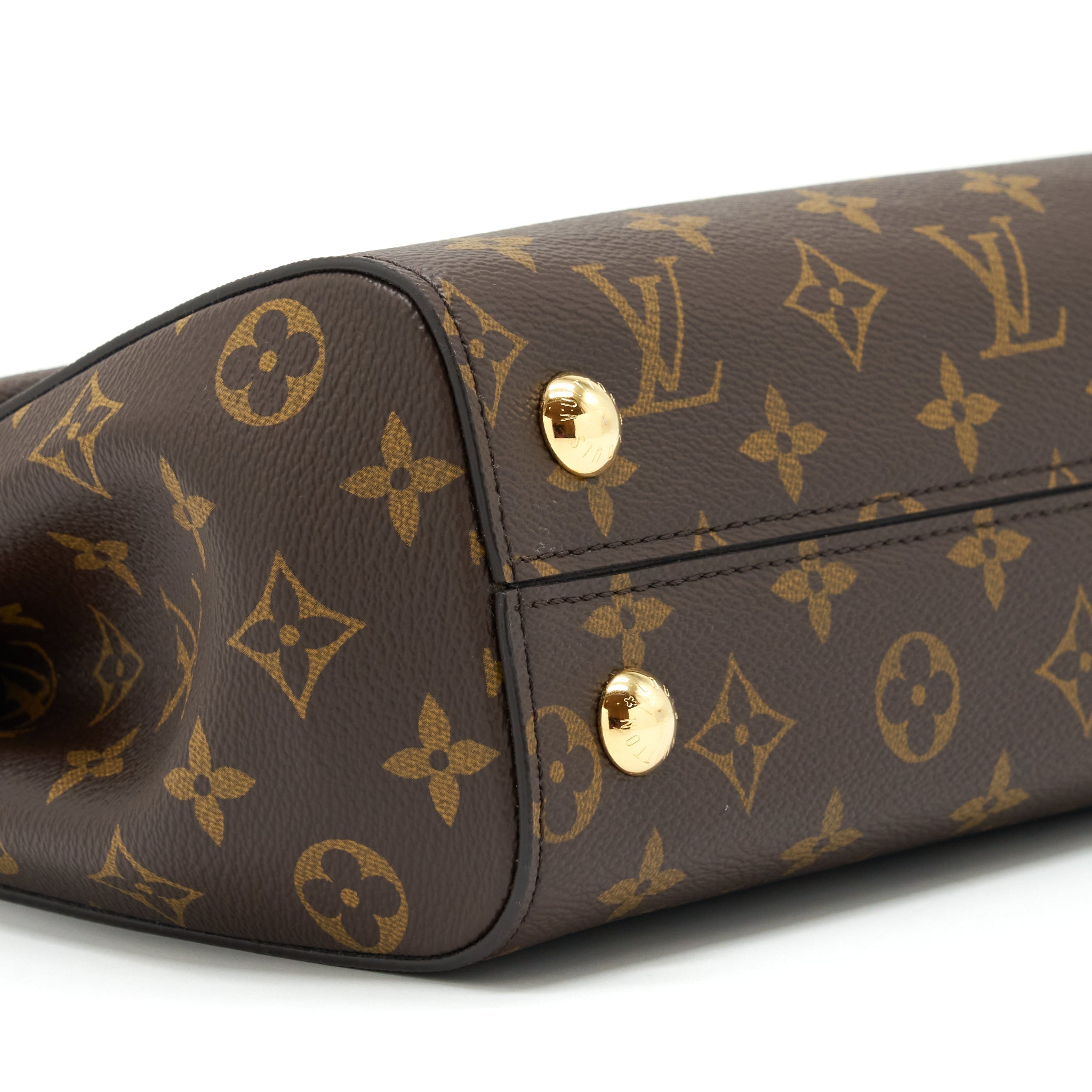 louis-vuitton-cluny-bb-monogram-canvas-ghw