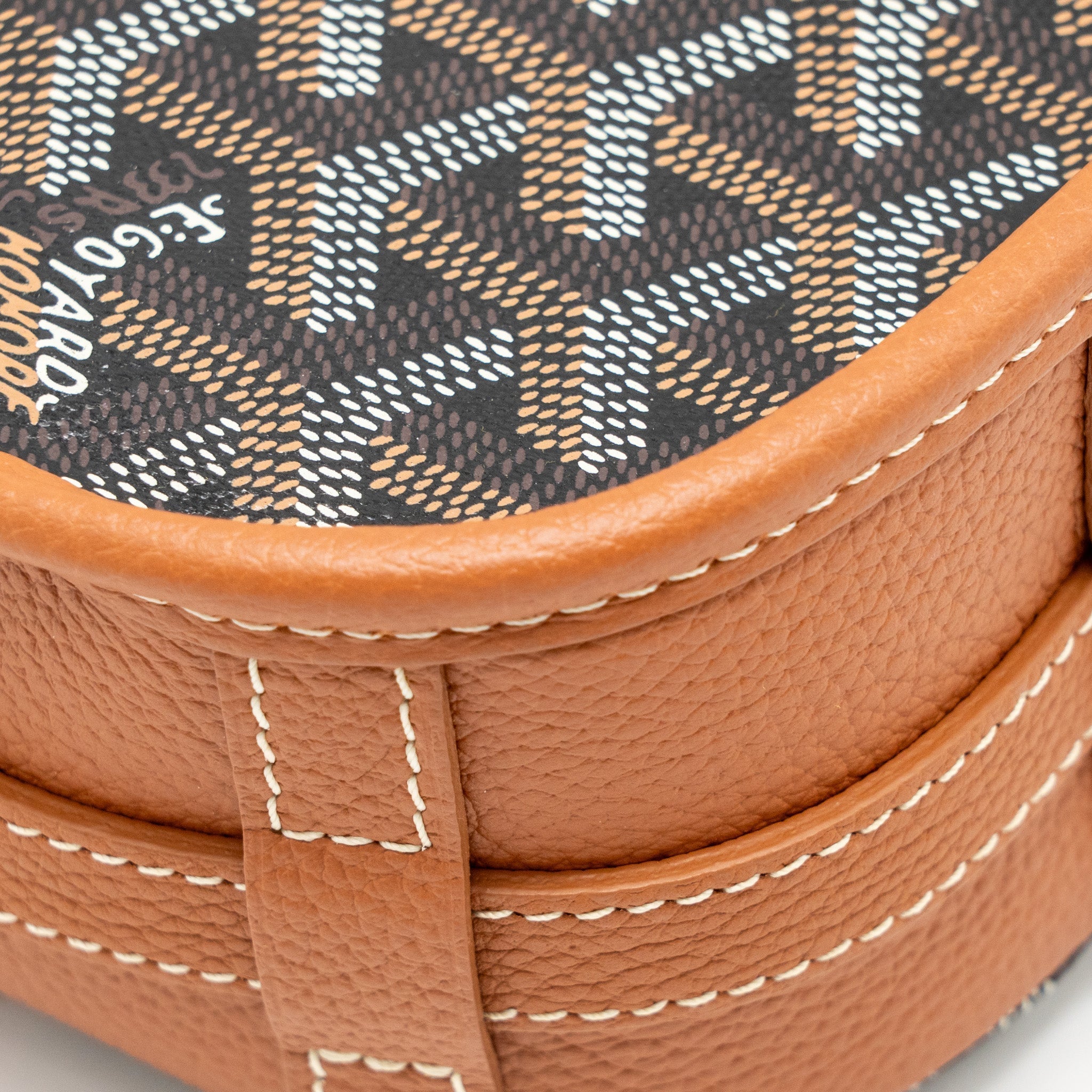 goyard-belvedere-pm-messenger-bag-goyardine-canvas-calfskin-black-tan-shw-copy
