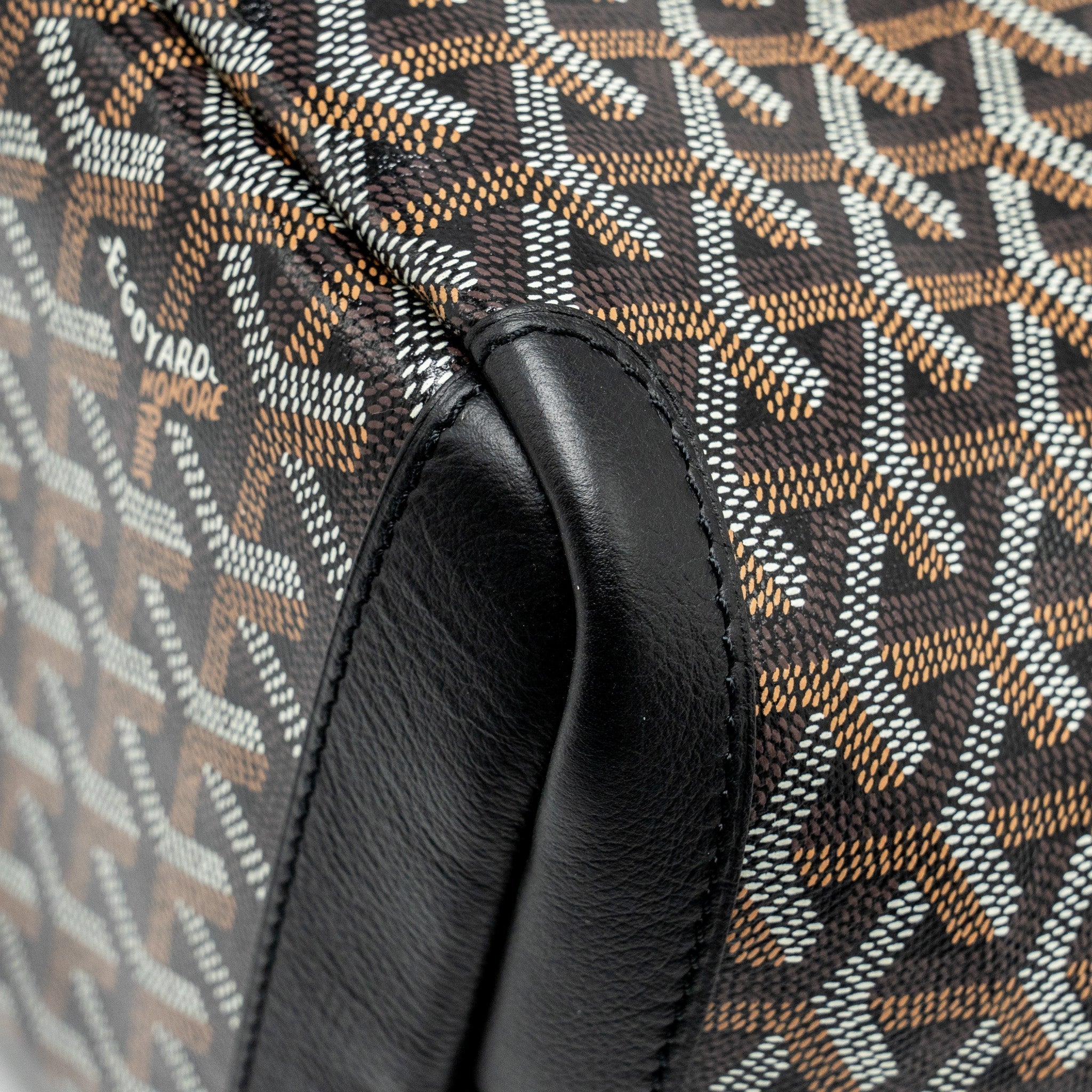 goyard-artois-mm-tote-goyardline-canvas-calfskin-black-shw