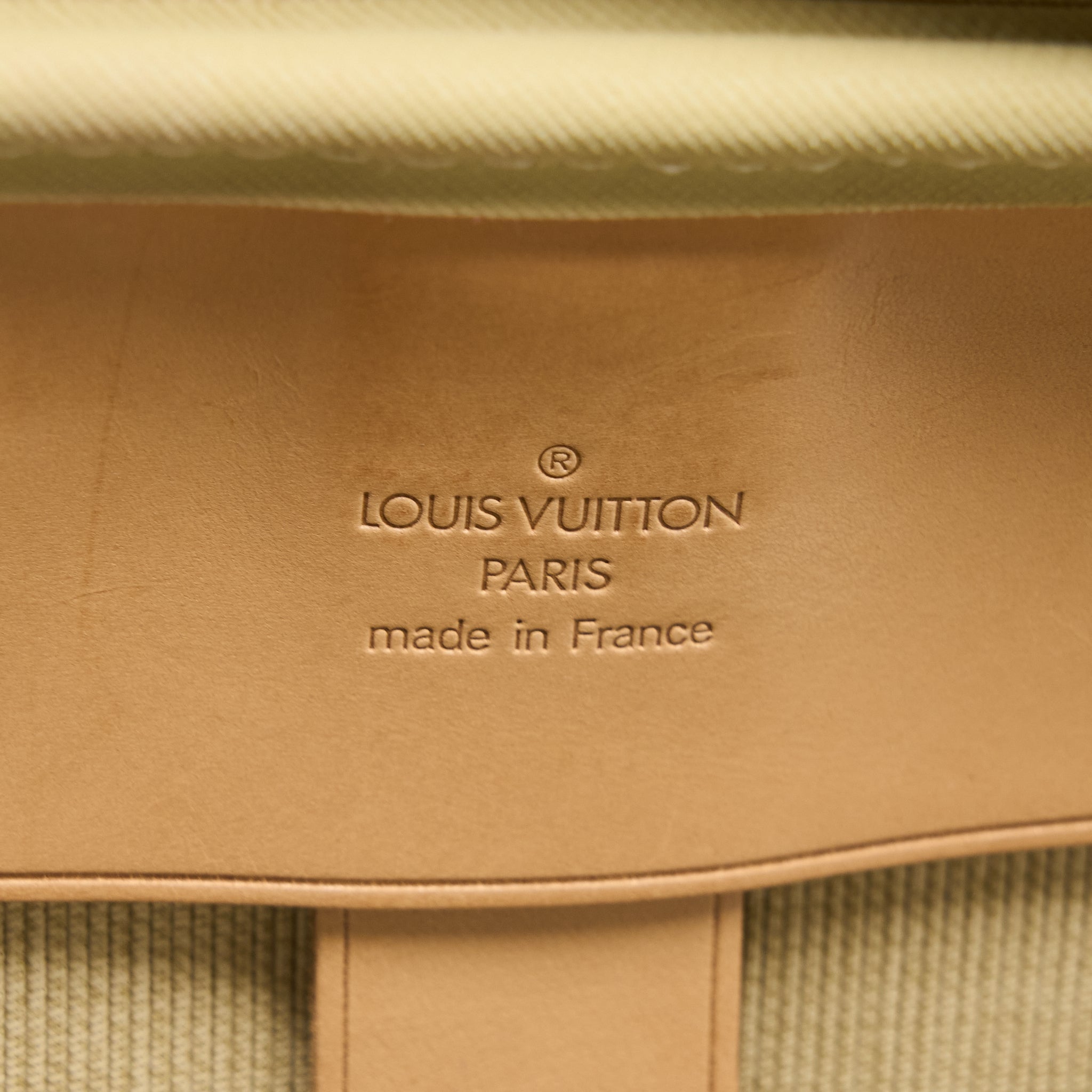 louis-vuitton-large-luggage-bag-monogram-canvas-ghw
