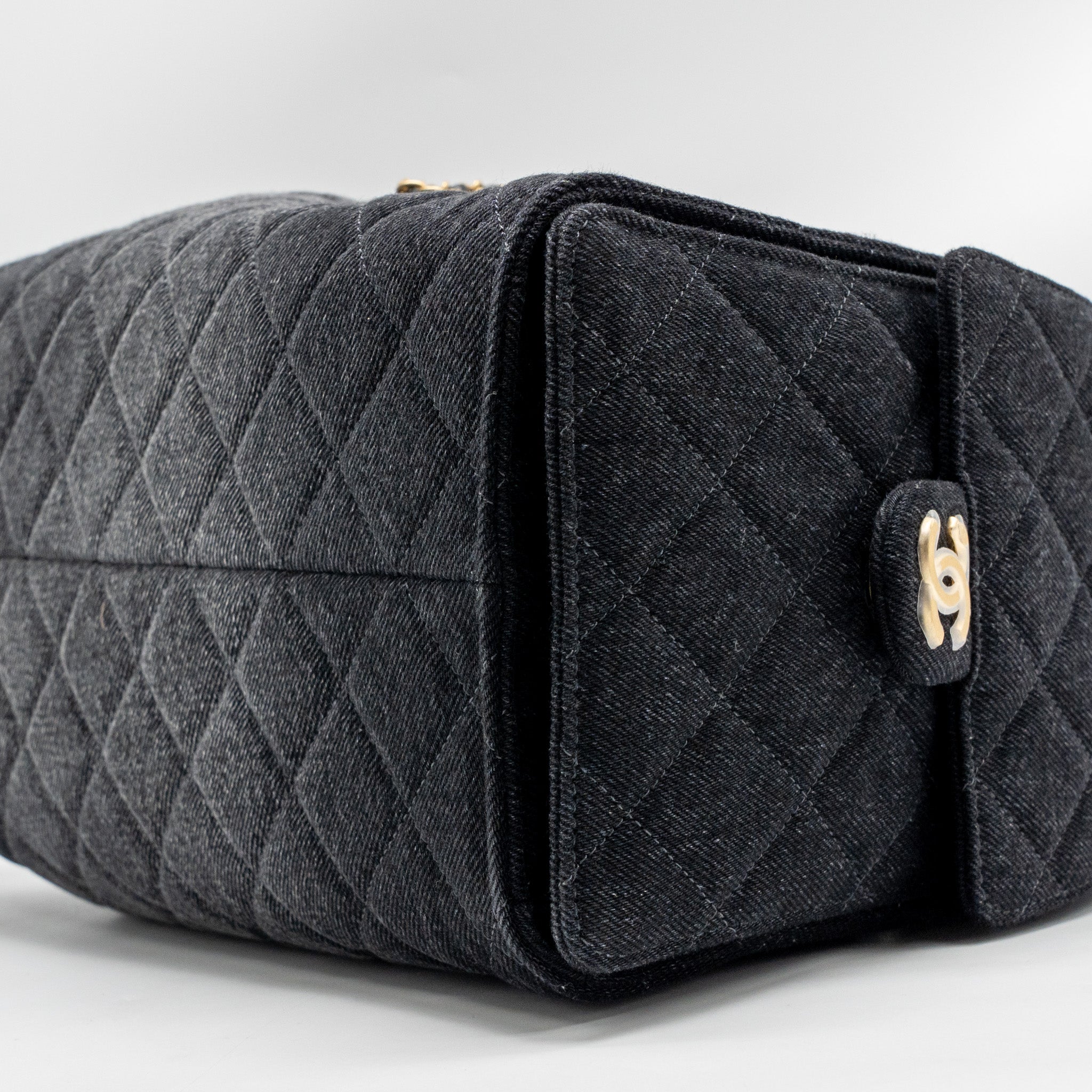 chanel-bag-blue
