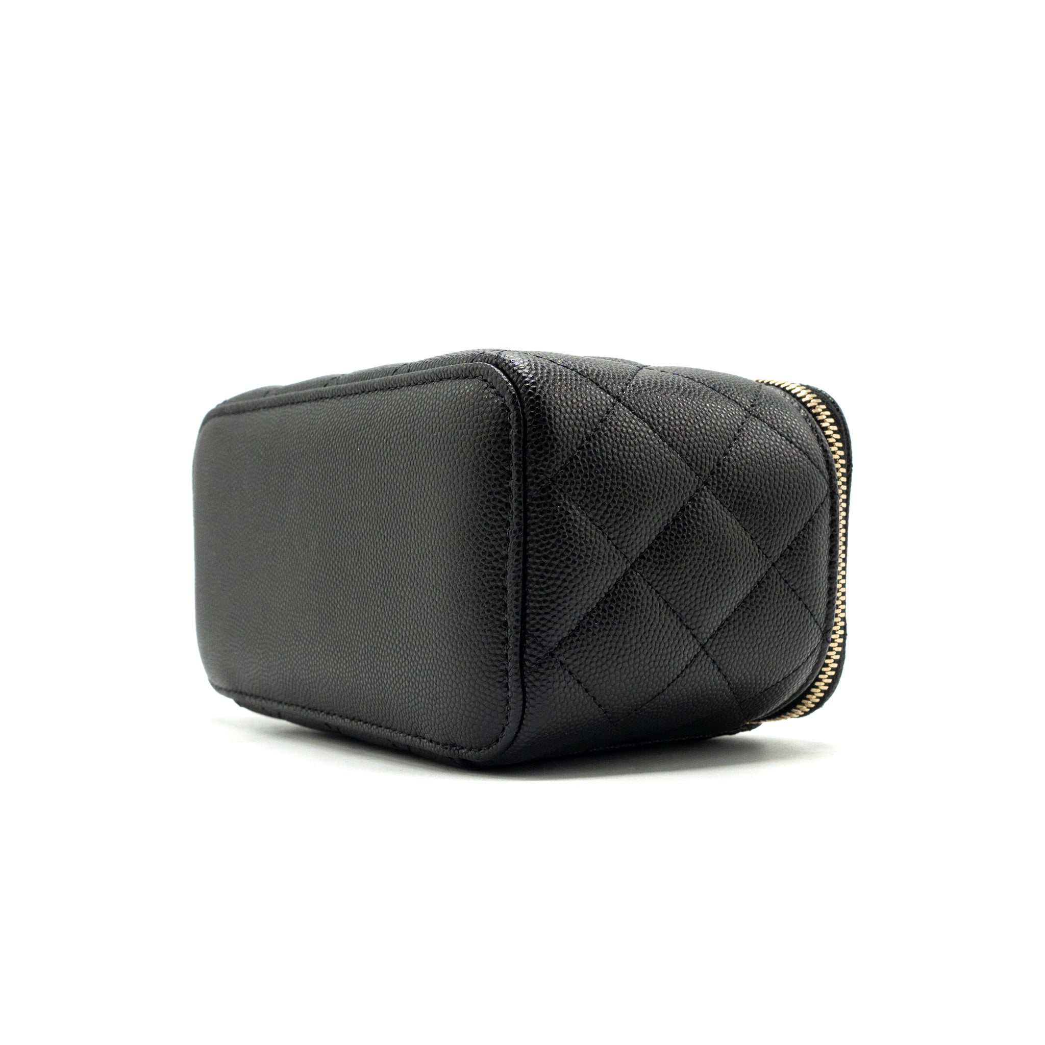 chanel-long-vanity-with-chain-caviar-black-lghw-1