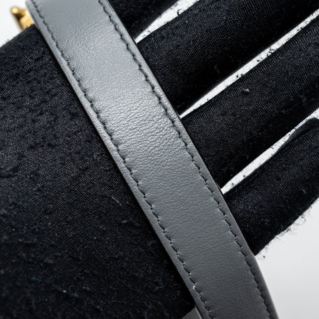 dior-saddle-bag-toile-de-jouy-canvas-leather-grey-ghw