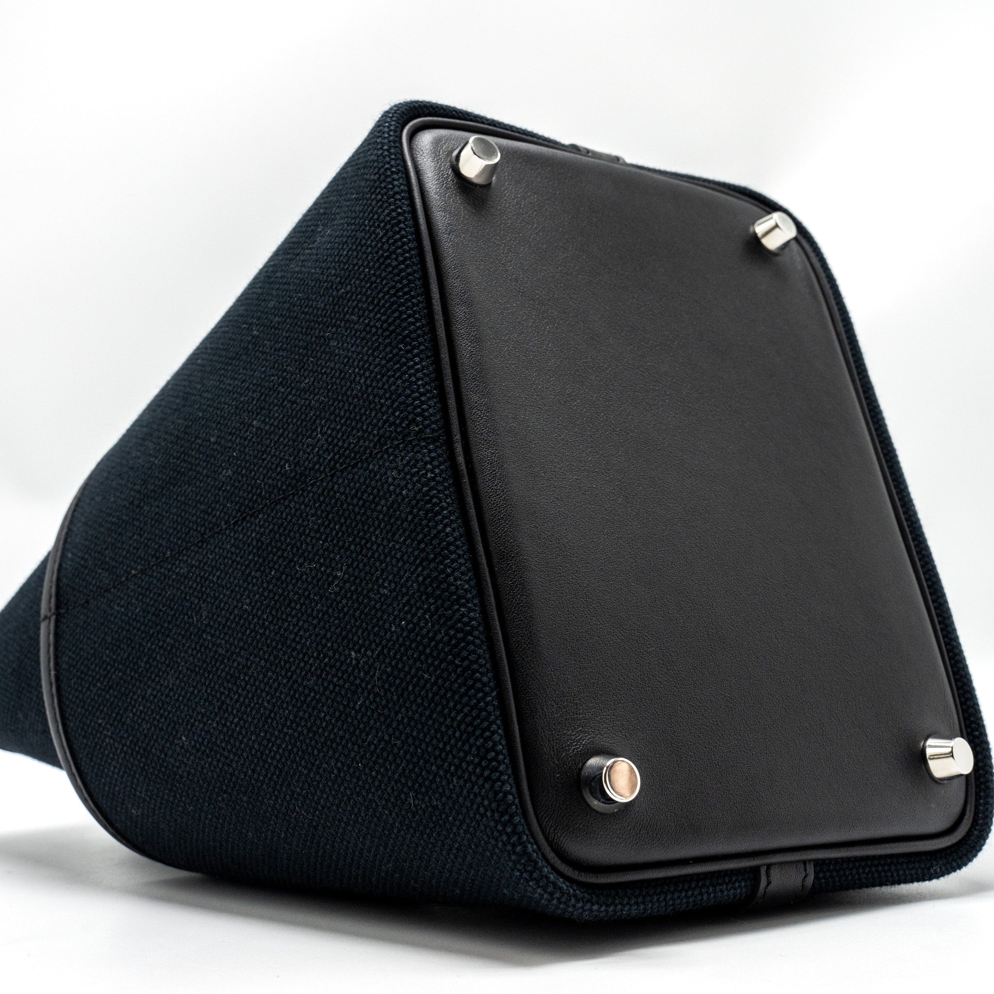 hermes-cargo-picotin-18-lock-bag-canvas-swift-leather
